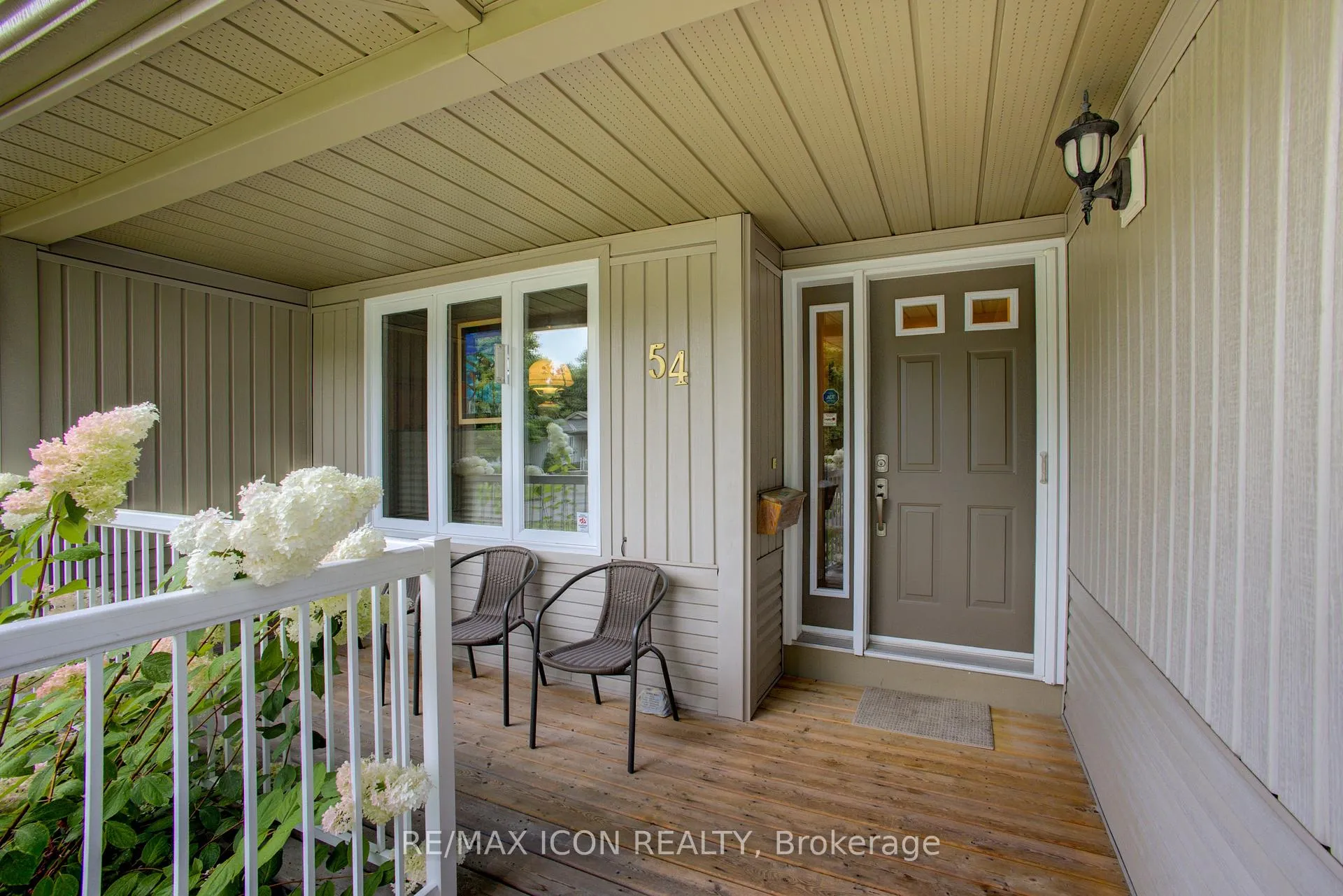 Photo 8 of 54 Springwood Crescent, Gravenhurst, Muskoka (S) — HOMEH