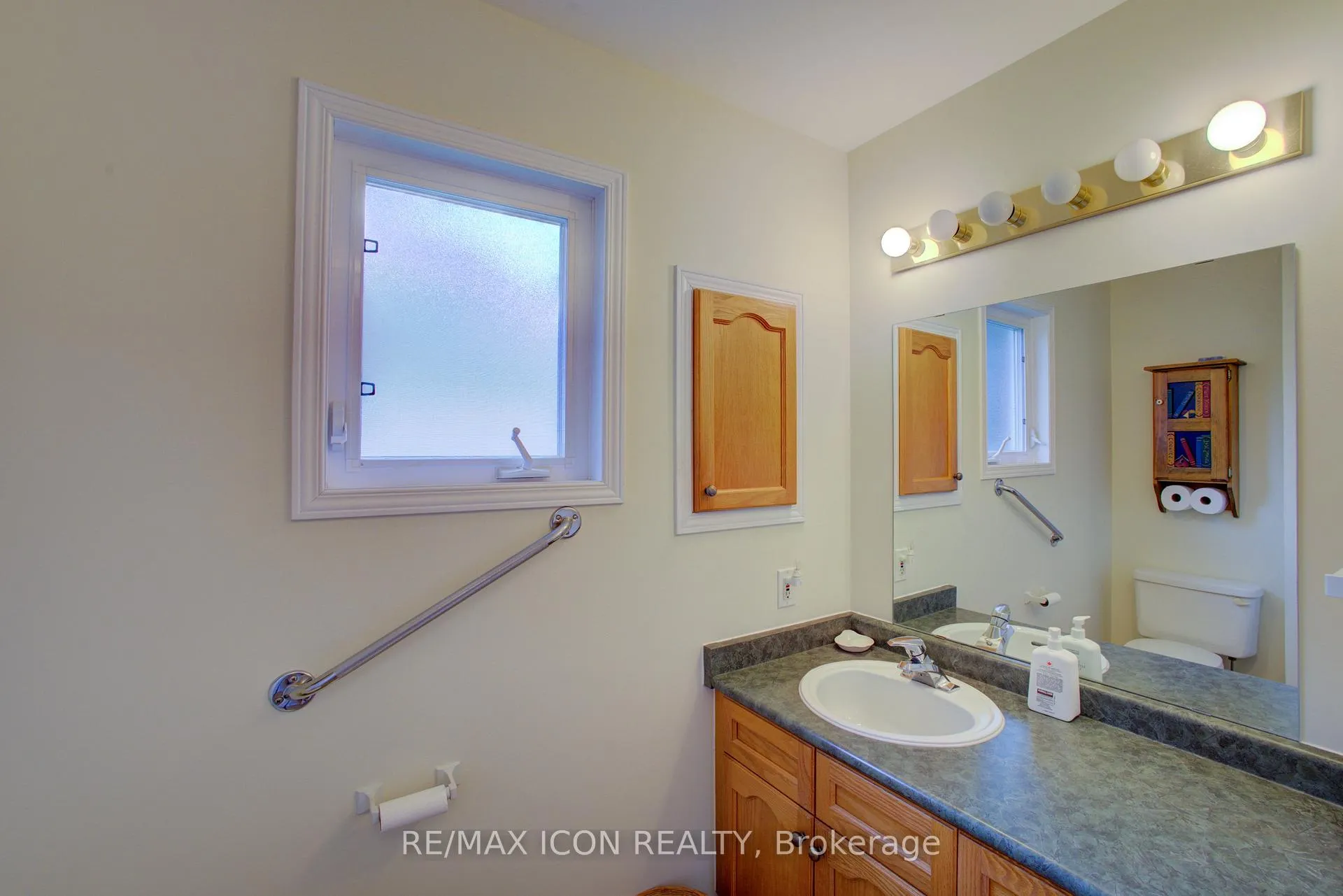 Photo 34 of 54 Springwood Crescent, Gravenhurst, Muskoka (S) — HOMEH