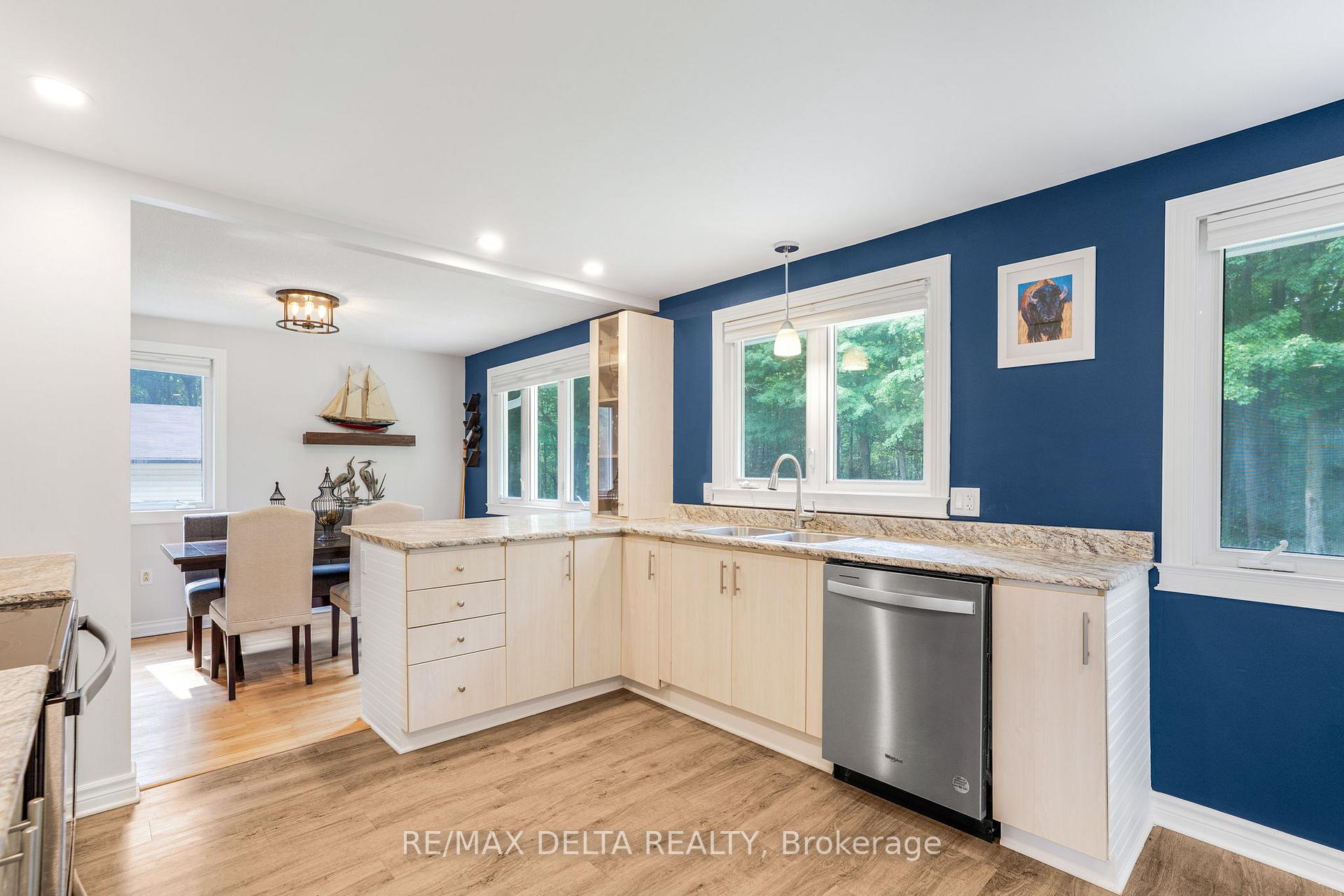 Photo 16 of 1520 Ridge Road, Champlain, Champlain Twp — HOMEH