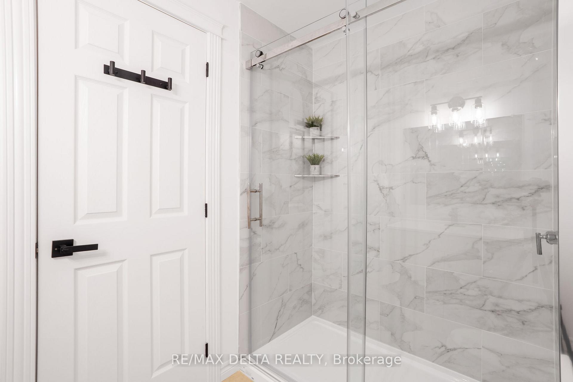 Photo 18 of 1520 Ridge Road, Champlain, Champlain Twp — HOMEH