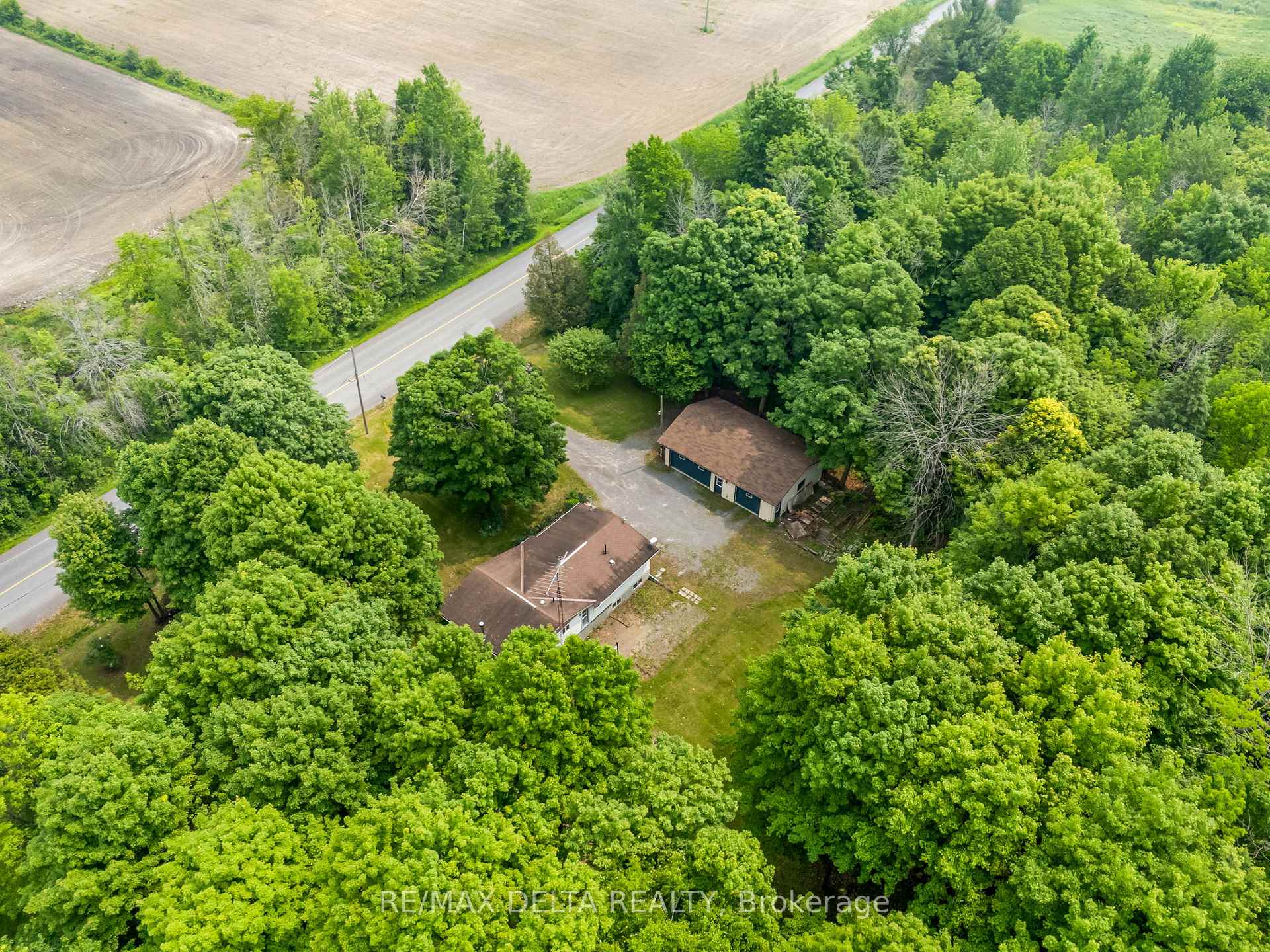 Photo 32 of 1520 Ridge Road, Champlain, Champlain Twp — HOMEH