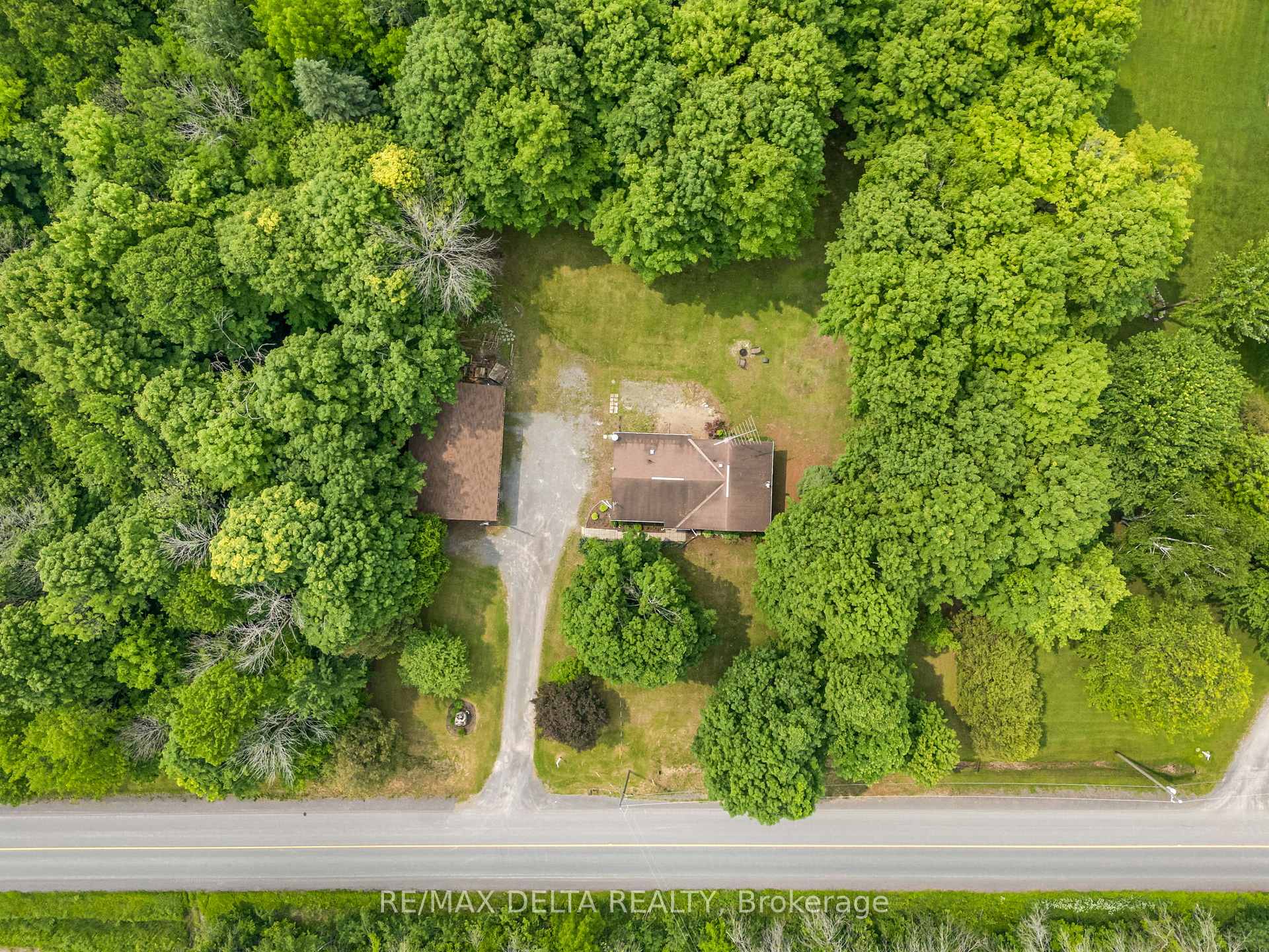 Photo 33 of 1520 Ridge Road, Champlain, Champlain Twp — HOMEH