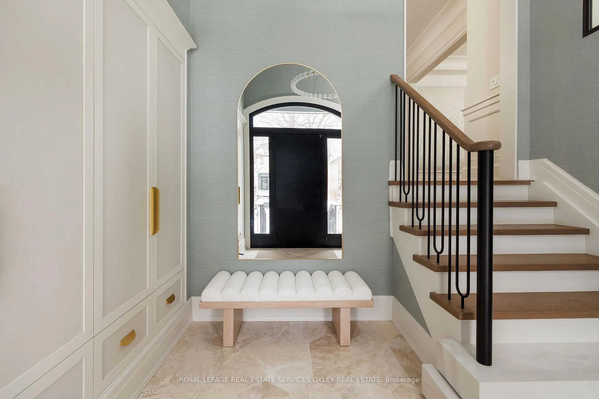 Photo 2 of 482 Cranbrooke Avenue, Toronto, Bedford Park-Nortown — HOMEH