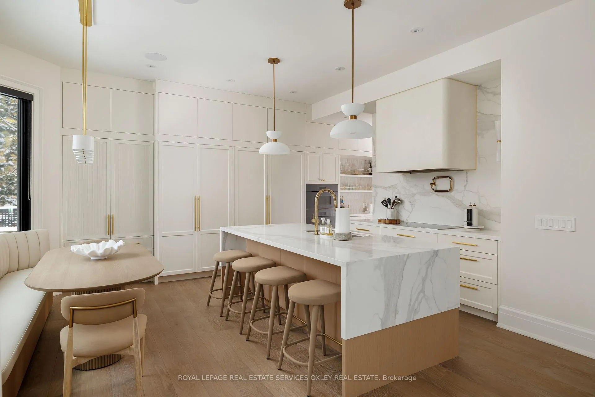 Photo 12 of 482 Cranbrooke Avenue, Toronto, Bedford Park-Nortown — HOMEH