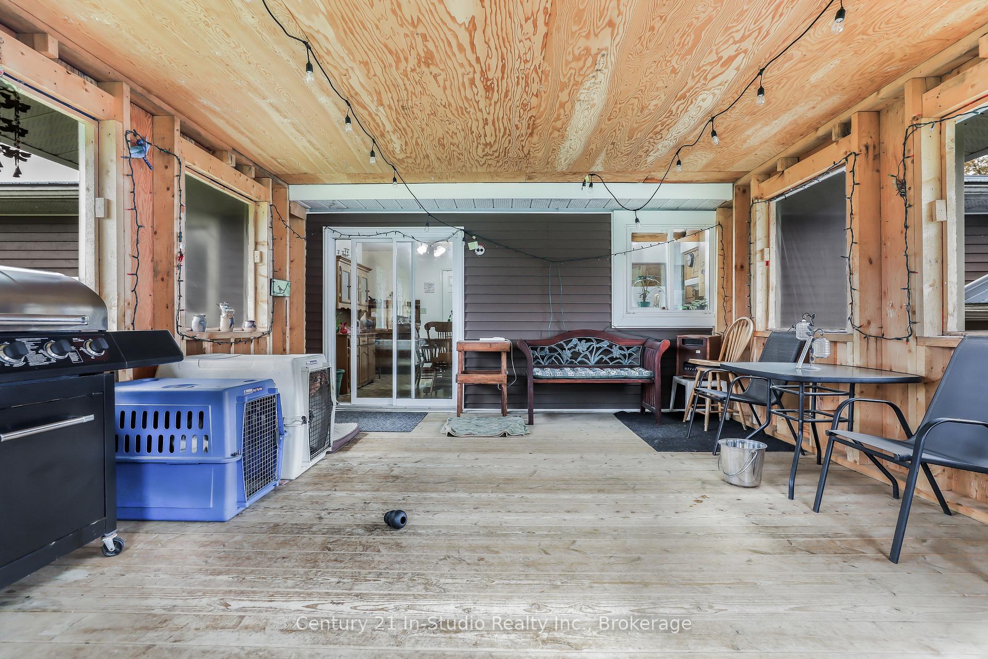 Photo 16 of 582815 Sideroad 9B, Chatsworth — HOMEH