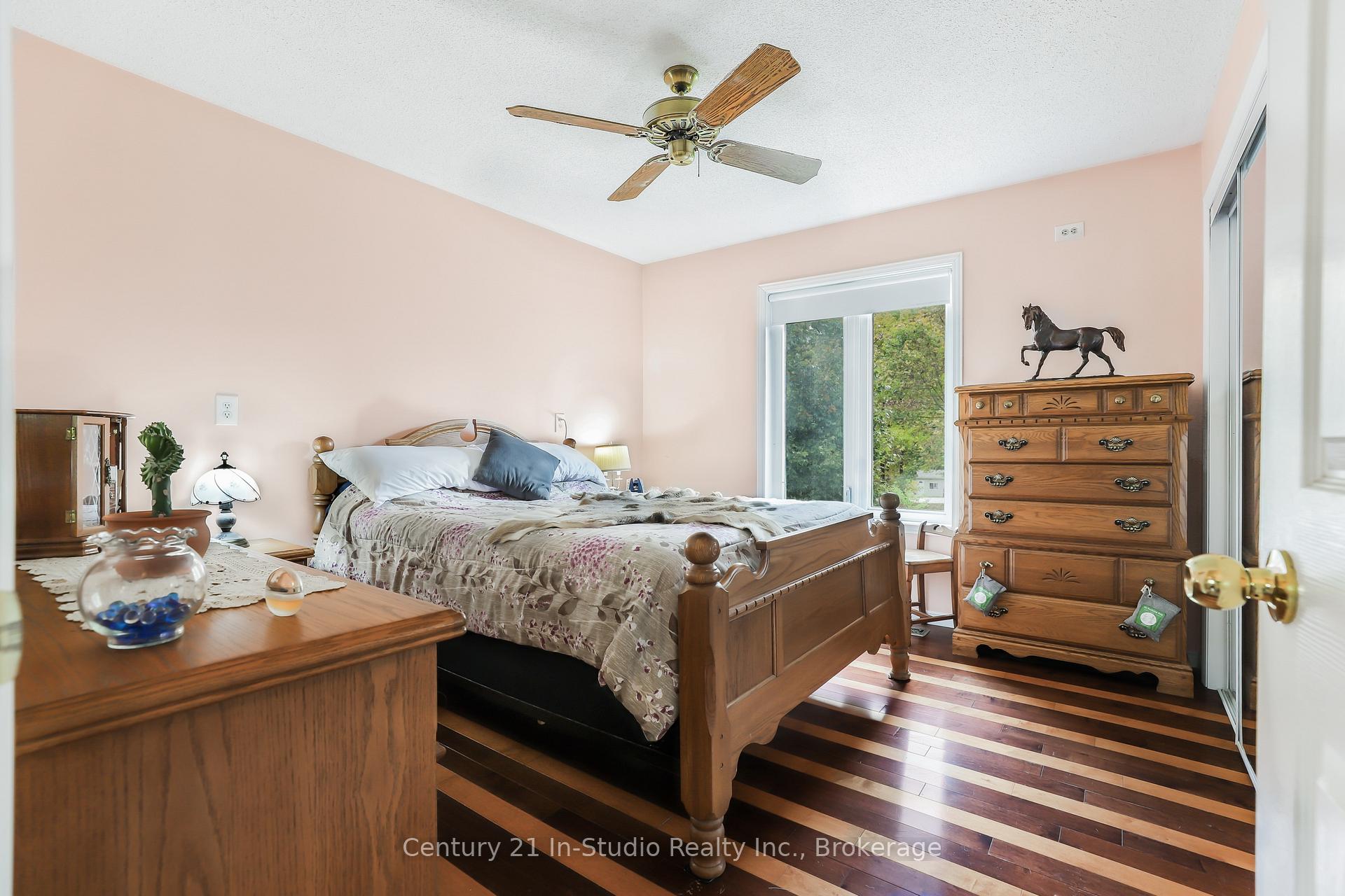 Photo 21 of 582815 Sideroad 9B, Chatsworth — HOMEH