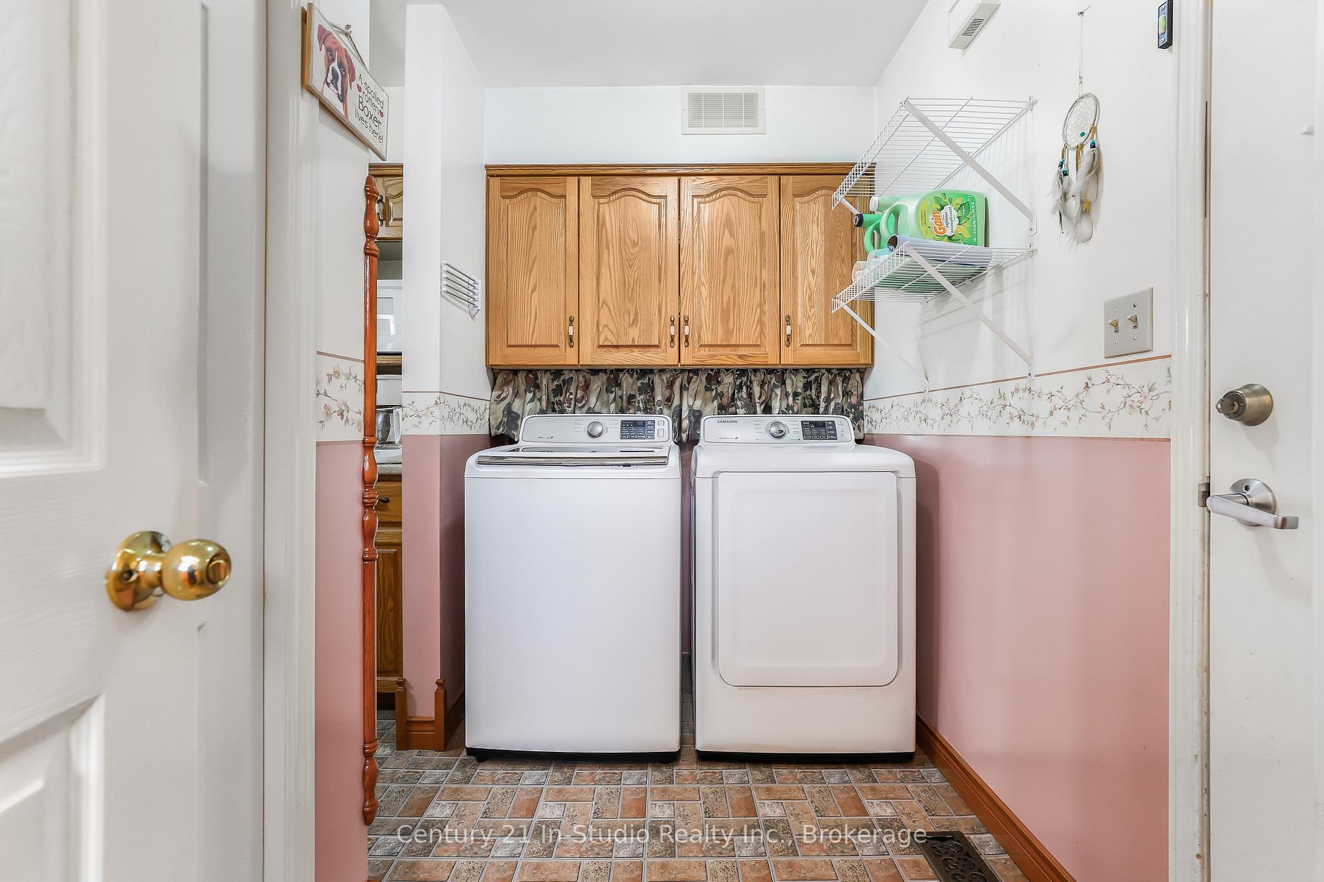 Photo 22 of 582815 Sideroad 9B, Chatsworth — HOMEH