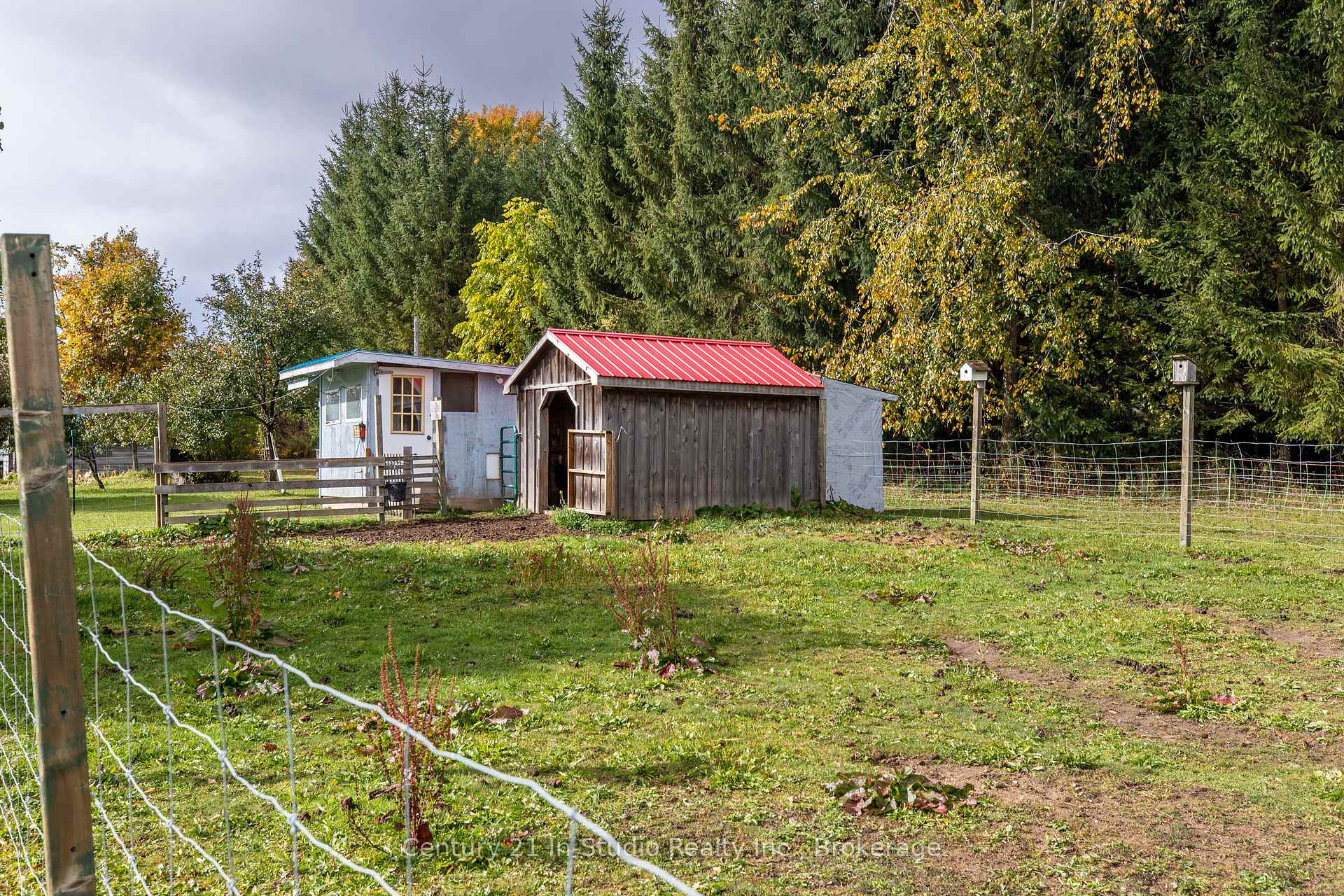 Photo 31 of 582815 Sideroad 9B, Chatsworth — HOMEH