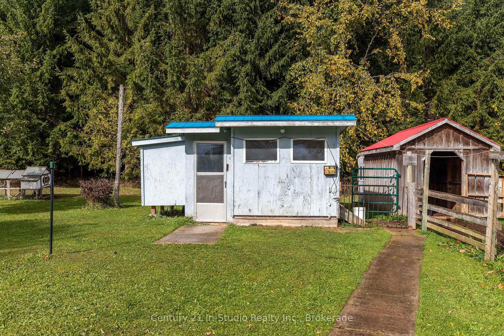 Photo 33 of 582815 Sideroad 9B, Chatsworth — HOMEH