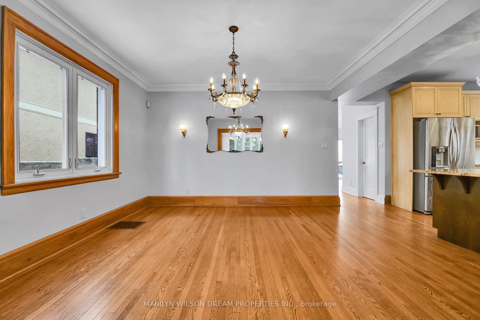 Photo 11 of 560 Queen Elizabeth Drive, Ottawa, Glebe — HOMEH