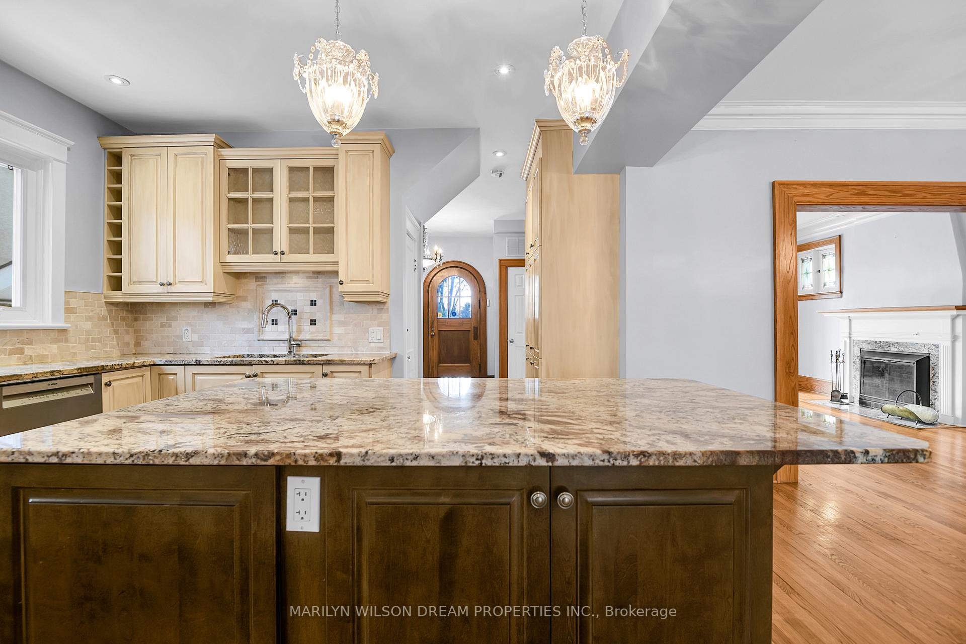 Photo 17 of 560 Queen Elizabeth Drive, Ottawa, Glebe — HOMEH