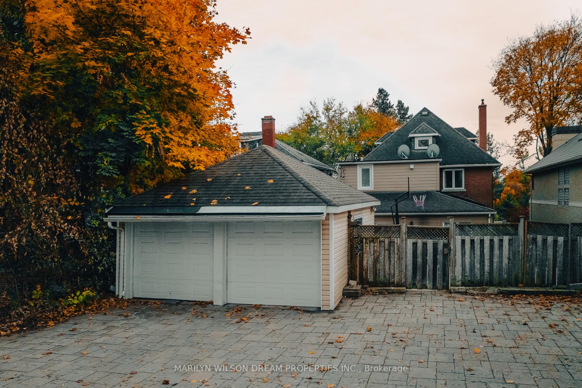 Photo 36 of 560 Queen Elizabeth Drive, Ottawa, Glebe — HOMEH