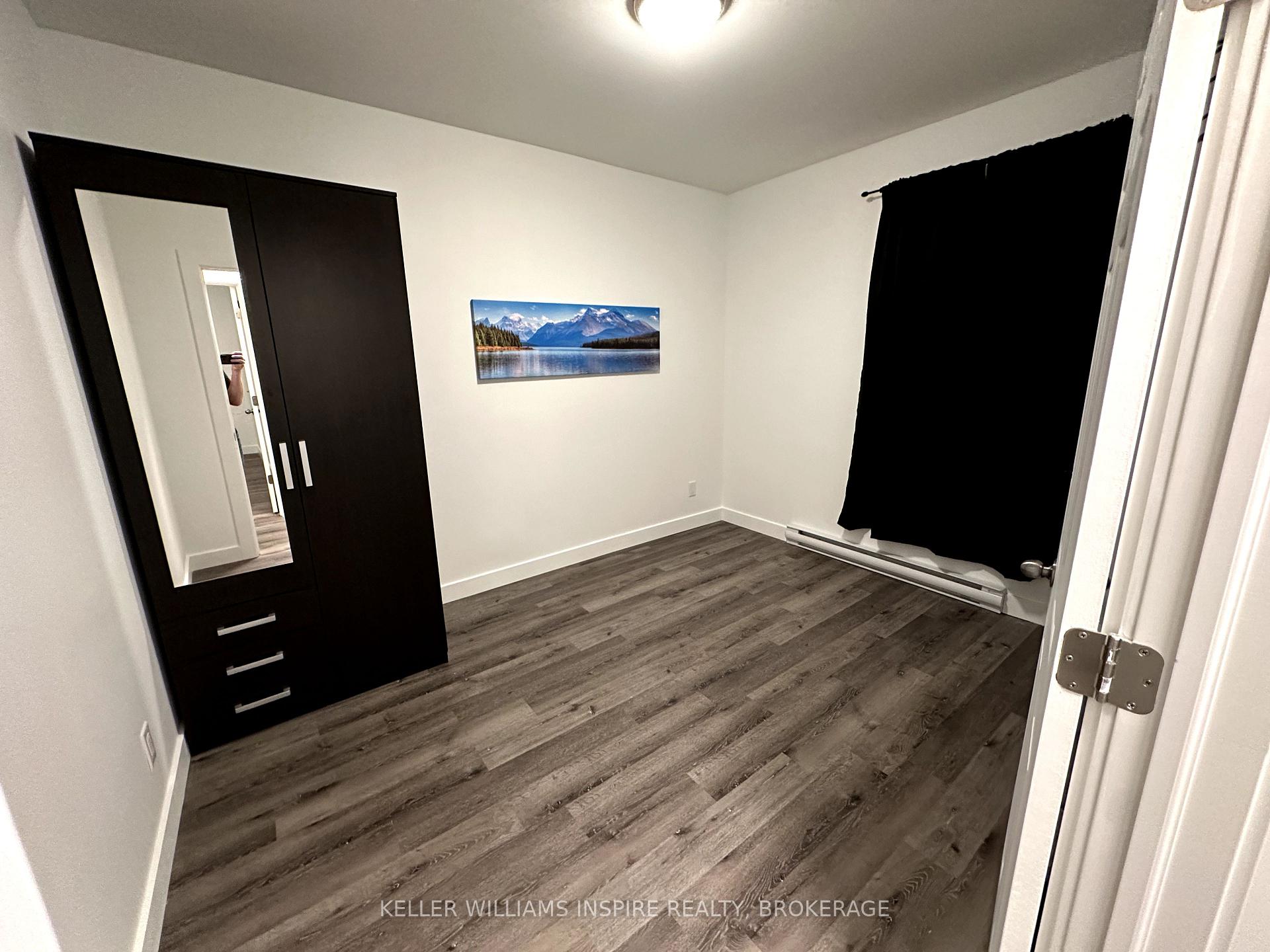 Photo 5 of 31 & 33 Everett Street, Belleville, Belleville Ward — HOMEH