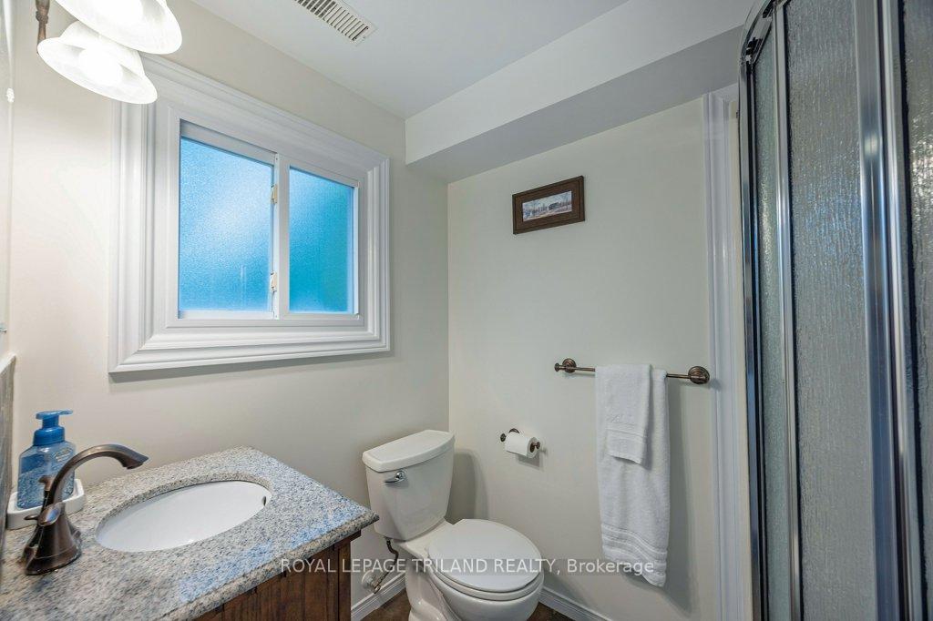 Photo 14 of 10025 Lyn Court, Central Elgin, Lynhurst — HOMEH