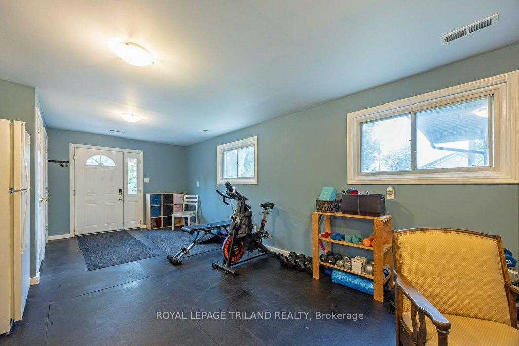Photo 17 of 10025 Lyn Court, Central Elgin, Lynhurst — HOMEH