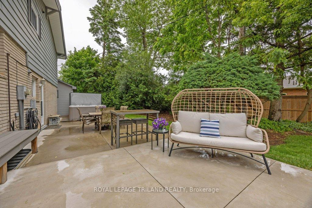 Photo 29 of 10025 Lyn Court, Central Elgin, Lynhurst — HOMEH