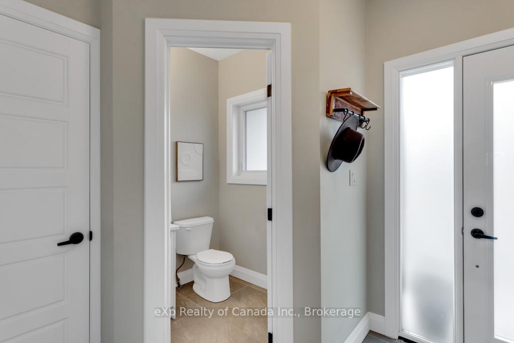 Photo 5 of Unit 804, 360 Quarter Town Line, Tillsonburg — HOMEH