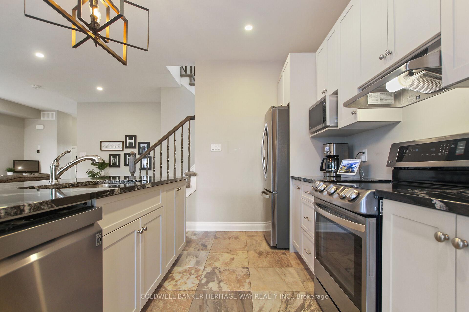 Photo 10 of 33 Borland Drive, Carleton Place — HOMEH