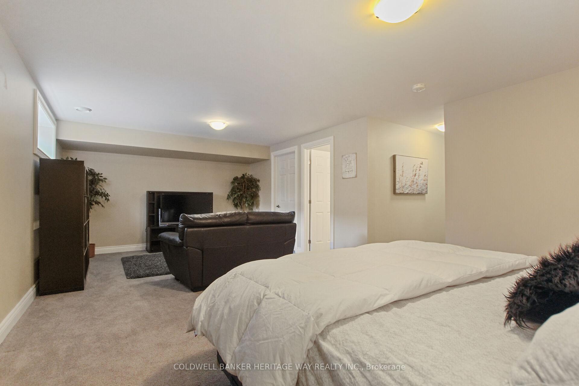 Photo 23 of 33 Borland Drive, Carleton Place — HOMEH