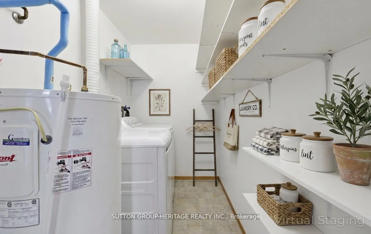 Photo 10 of Unit 102, 2418 Mountland Drive, Peterborough, Monaghan Ward 2 — HOMEH