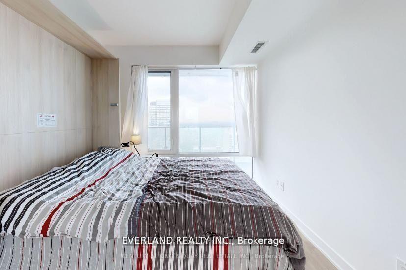 Photo 9 of Unit 4113, 501 Yonge Street, Toronto, Church-Yonge Corridor — HOMEH