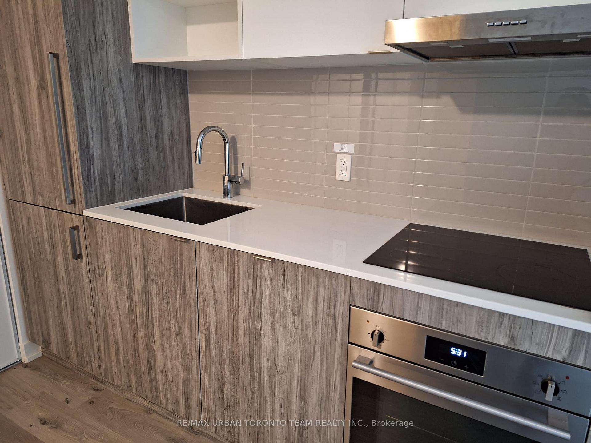 Photo 24 of Unit 819, 138 Downes Street, Toronto, Waterfront Communities — HOMEH