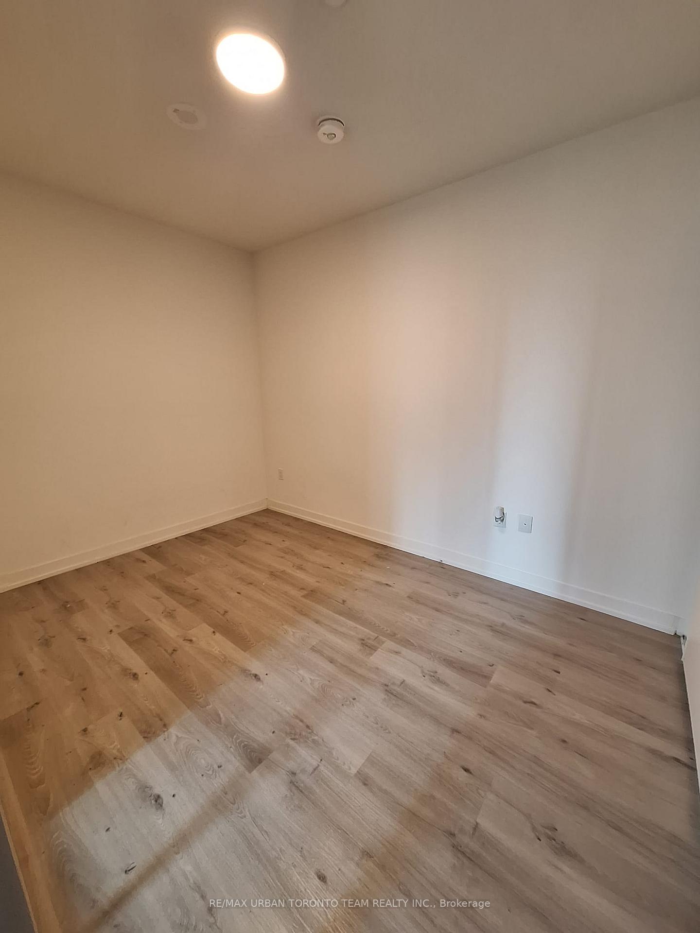 Photo 32 of Unit 819, 138 Downes Street, Toronto, Waterfront Communities — HOMEH
