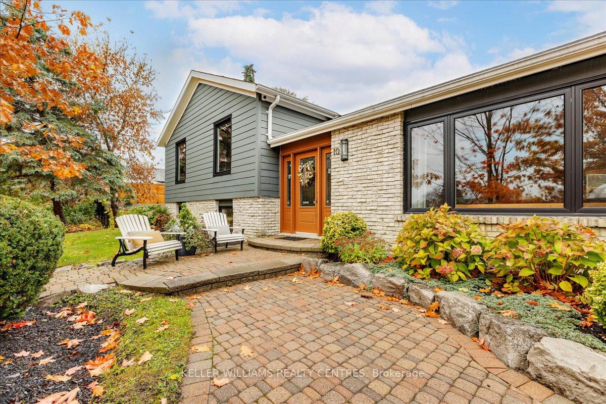 Photo 3 of 10 Patricia Place, Georgina, Keswick South — HOMEH