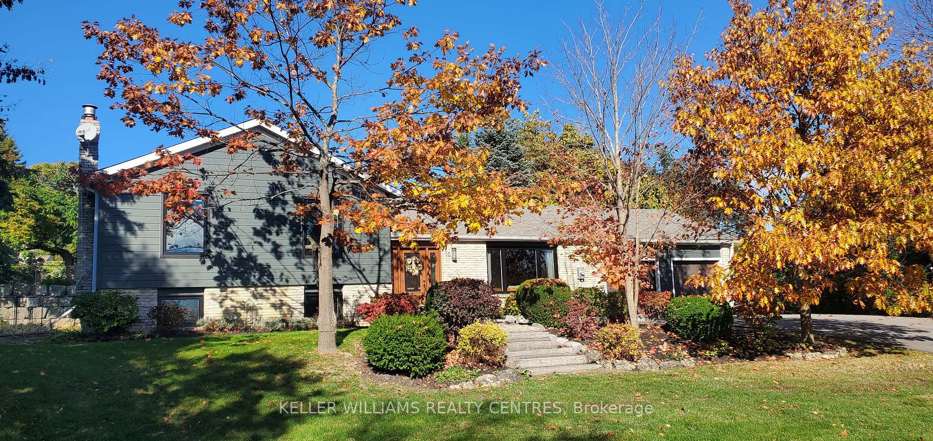 Photo 4 of 10 Patricia Place, Georgina, Keswick South — HOMEH