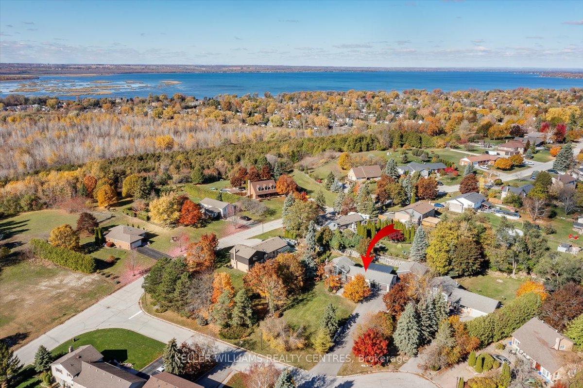 Photo 47 of 10 Patricia Place, Georgina, Keswick South — HOMEH