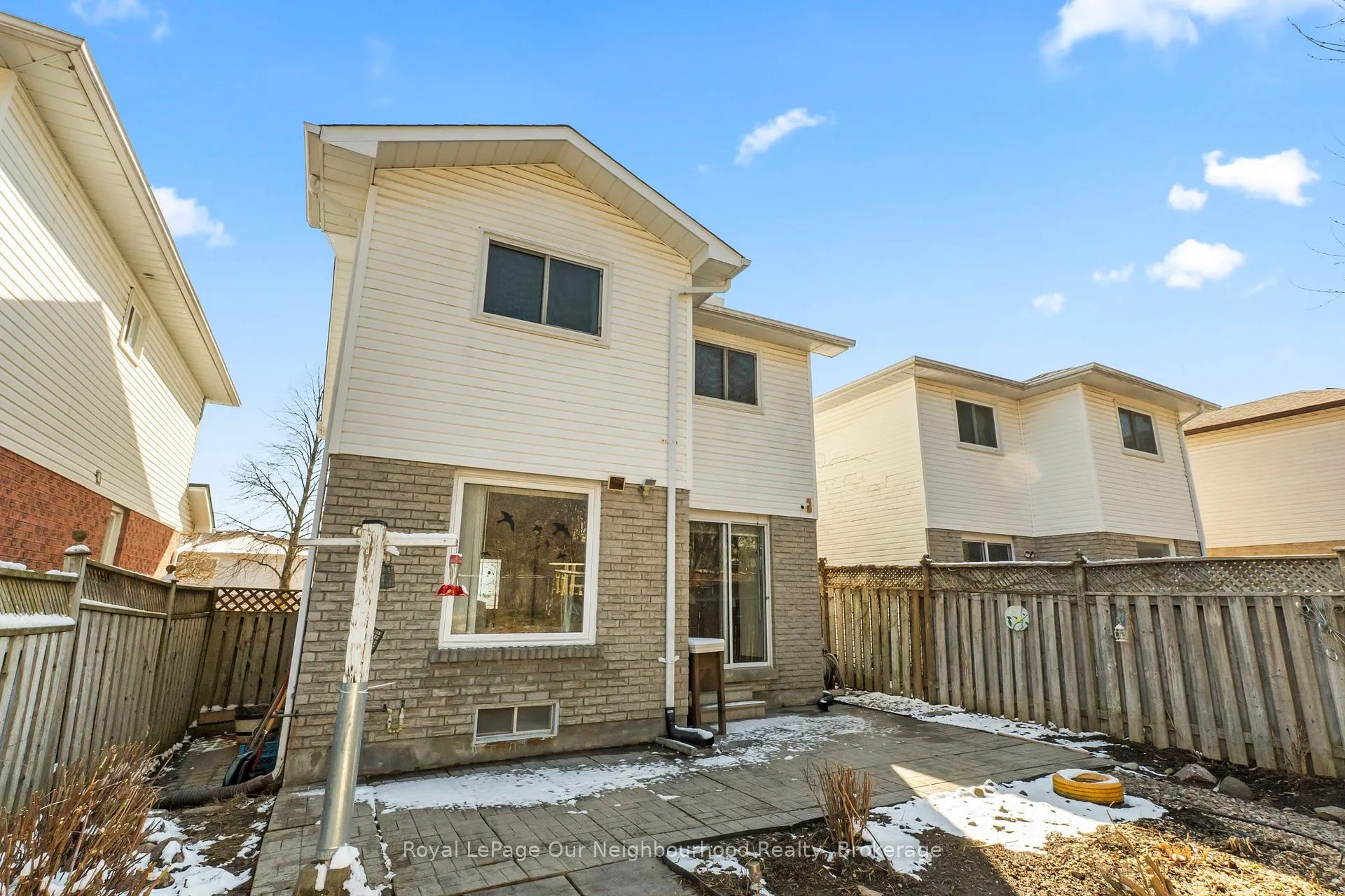 Photo 45 of 1110 Snowberry Street, Oshawa, Pinecrest — HOMEH