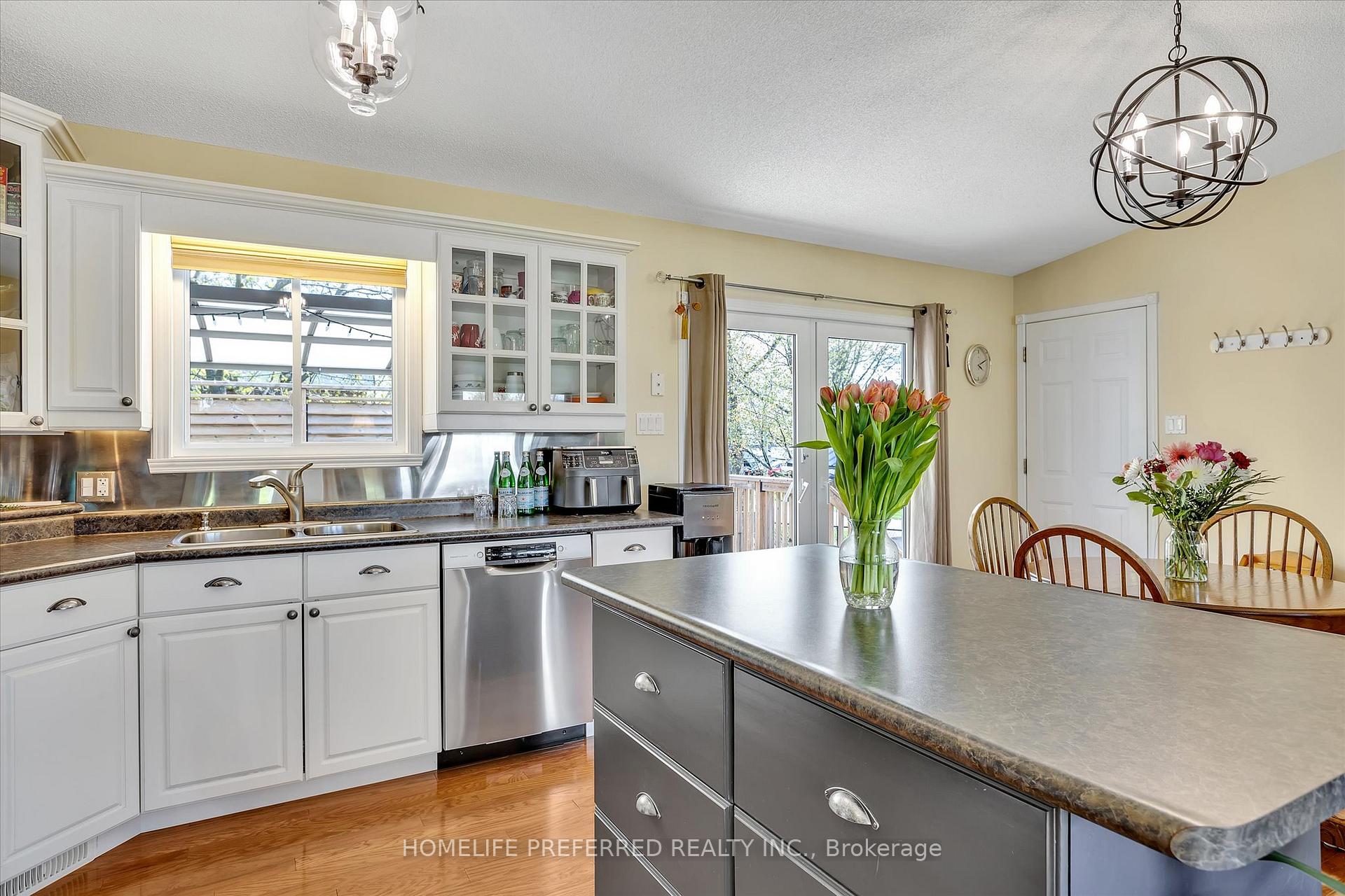 Photo 15 of 2445 Workman Street, Cavan Monaghan, Cavan Twp — HOMEH
