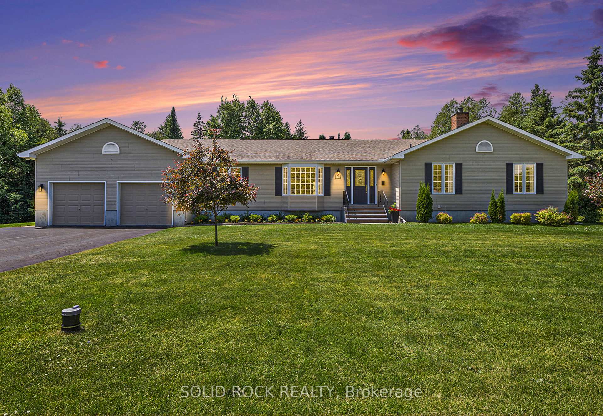 Photo 1 of 135 Delaney Drive, Ottawa, Huntley Ward (South West) — HOMEH
