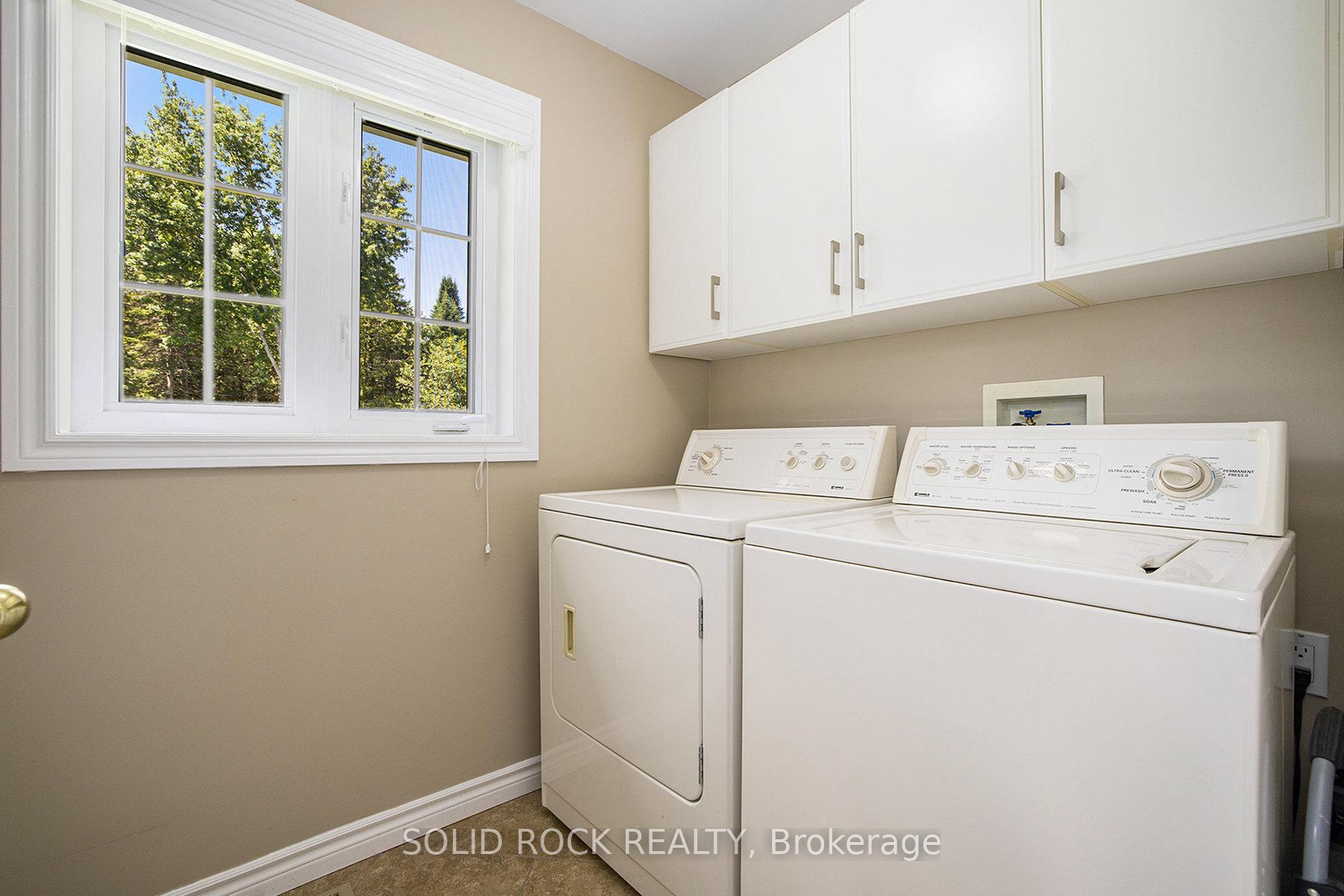 Photo 20 of 135 Delaney Drive, Ottawa, Huntley Ward (South West) — HOMEH