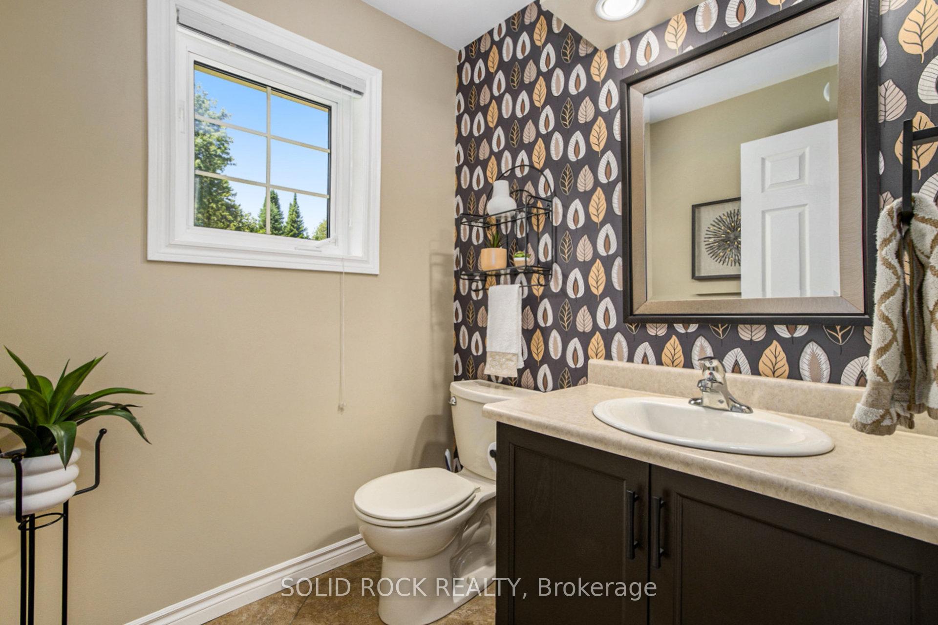 Photo 21 of 135 Delaney Drive, Ottawa, Huntley Ward (South West) — HOMEH