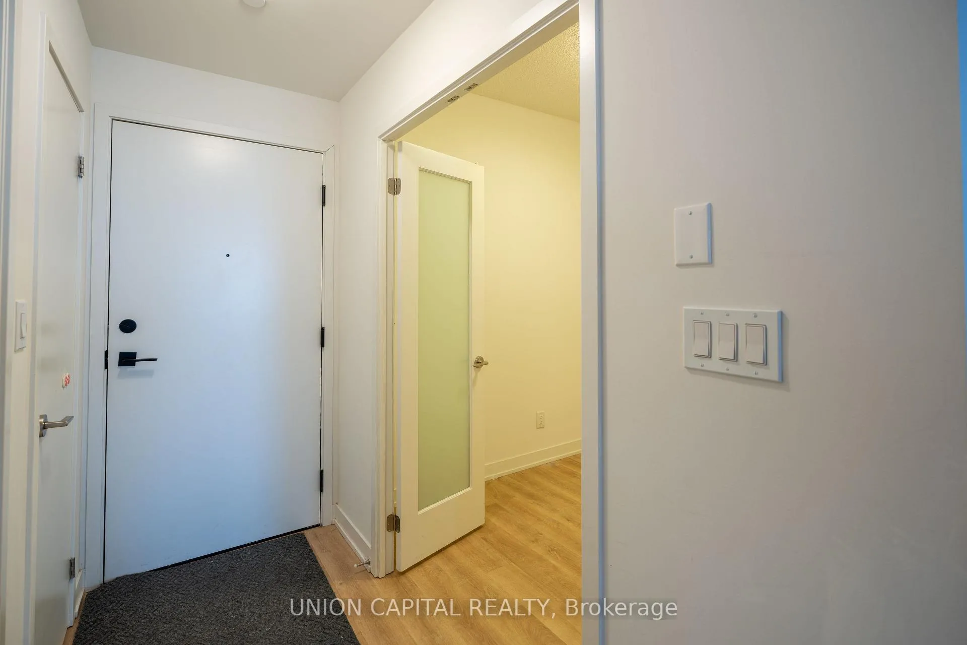 Photo 2 of Unit 1106, 8119 Birchmount Road, Markham, Unionville — HOMEH