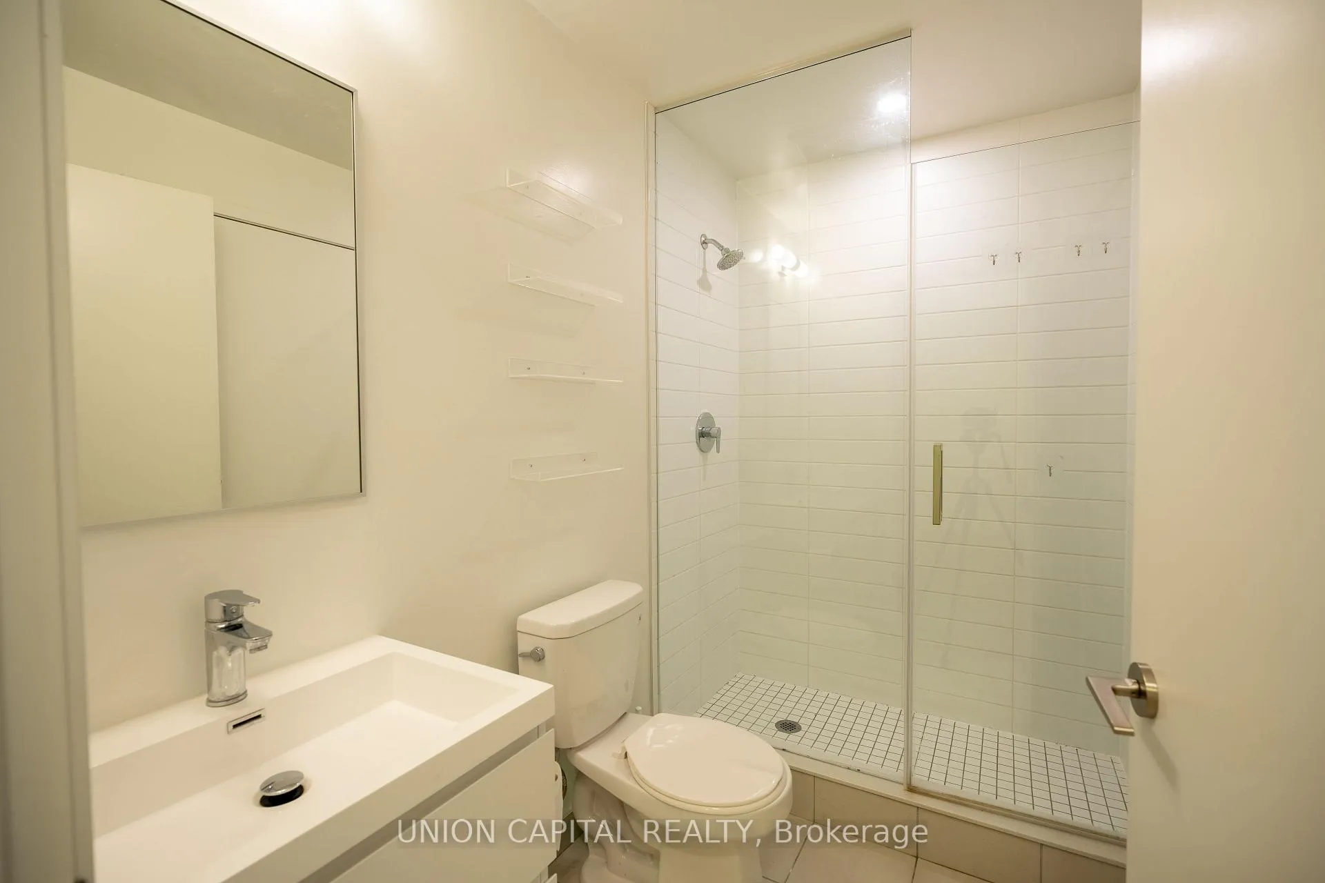 Photo 5 of Unit 1106, 8119 Birchmount Road, Markham, Unionville — HOMEH