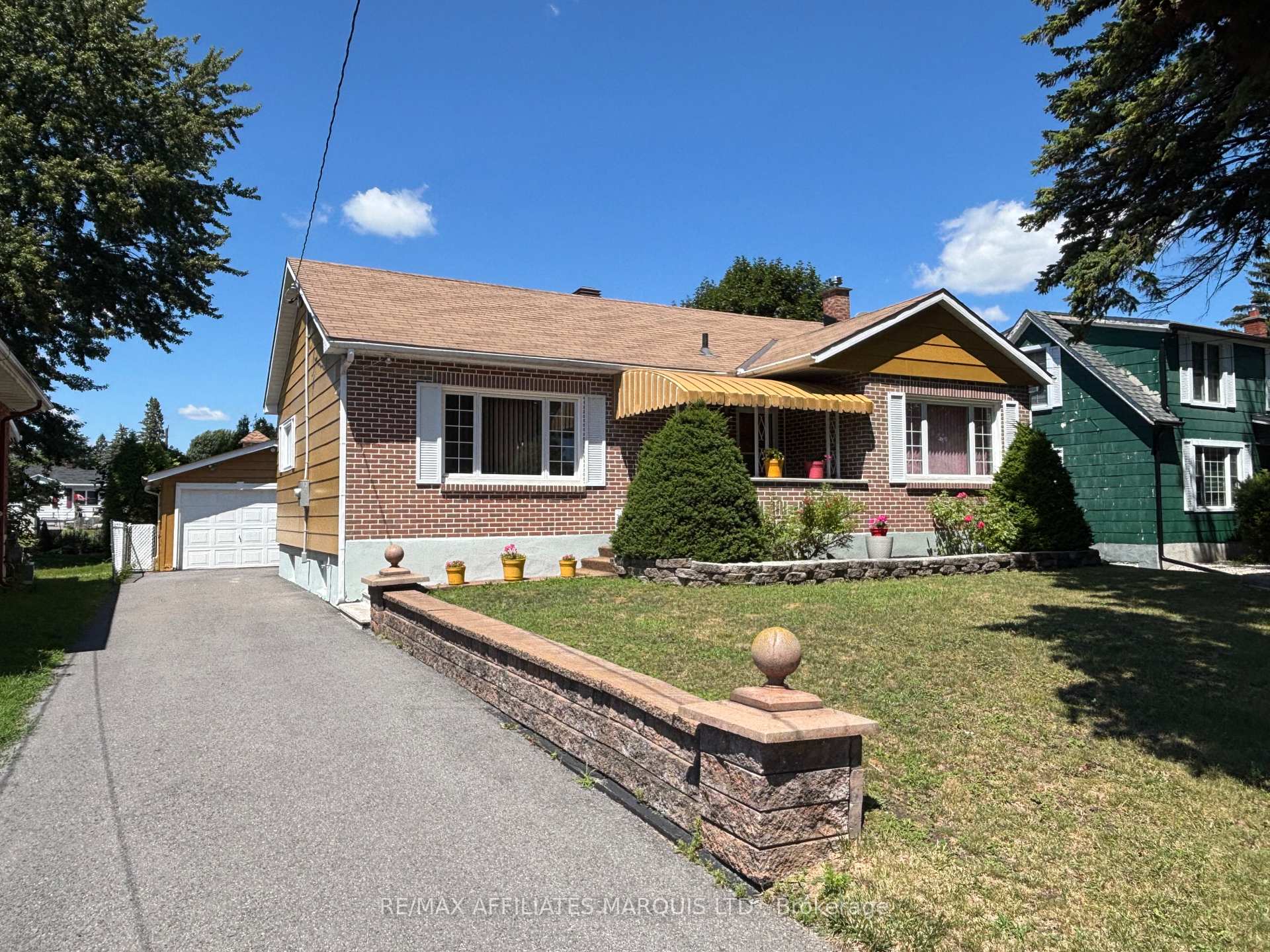 Photo 1 of 1113 Osborne Avenue, Cornwall — HOMEH