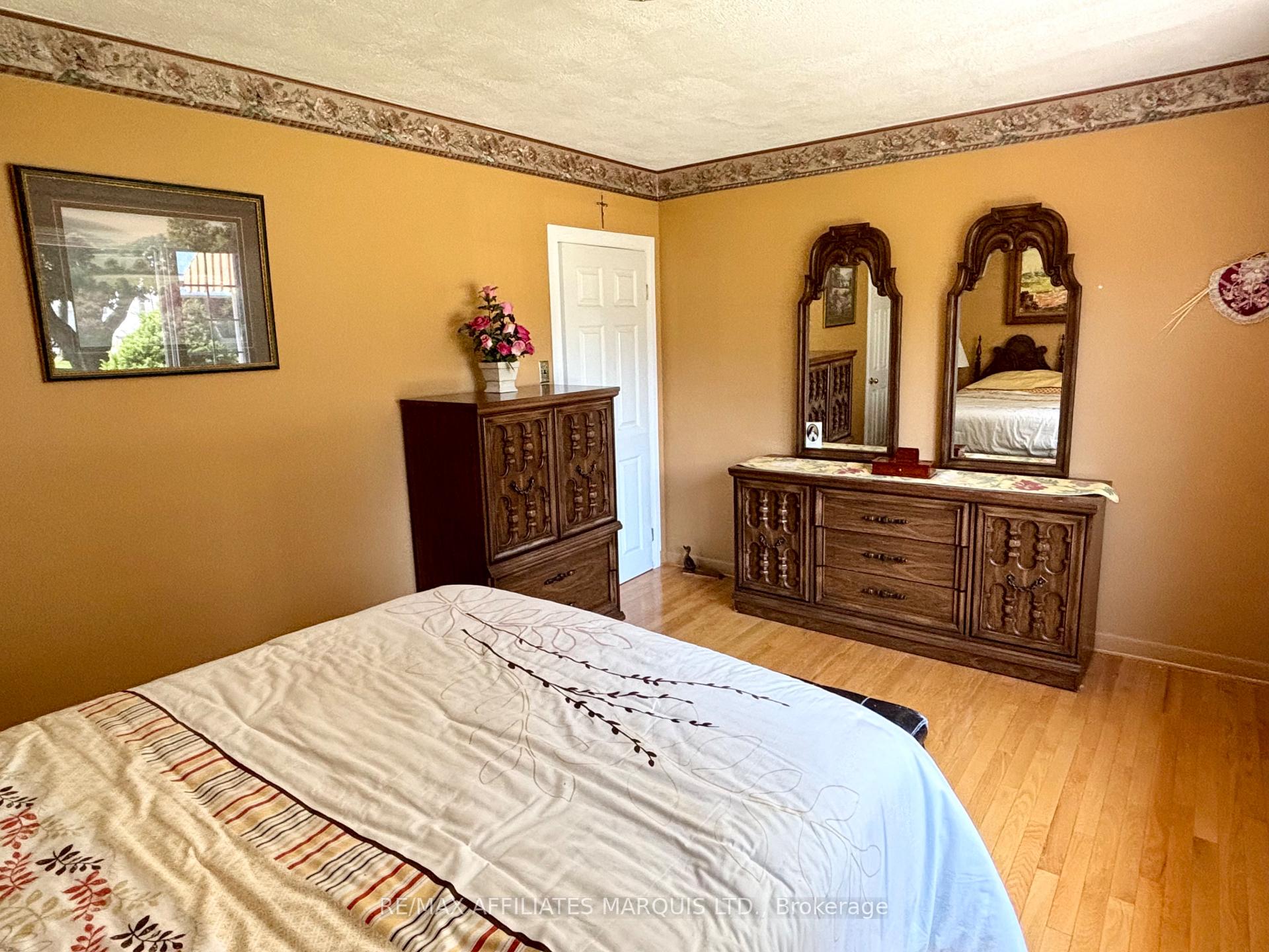 Photo 13 of 1113 Osborne Avenue, Cornwall — HOMEH