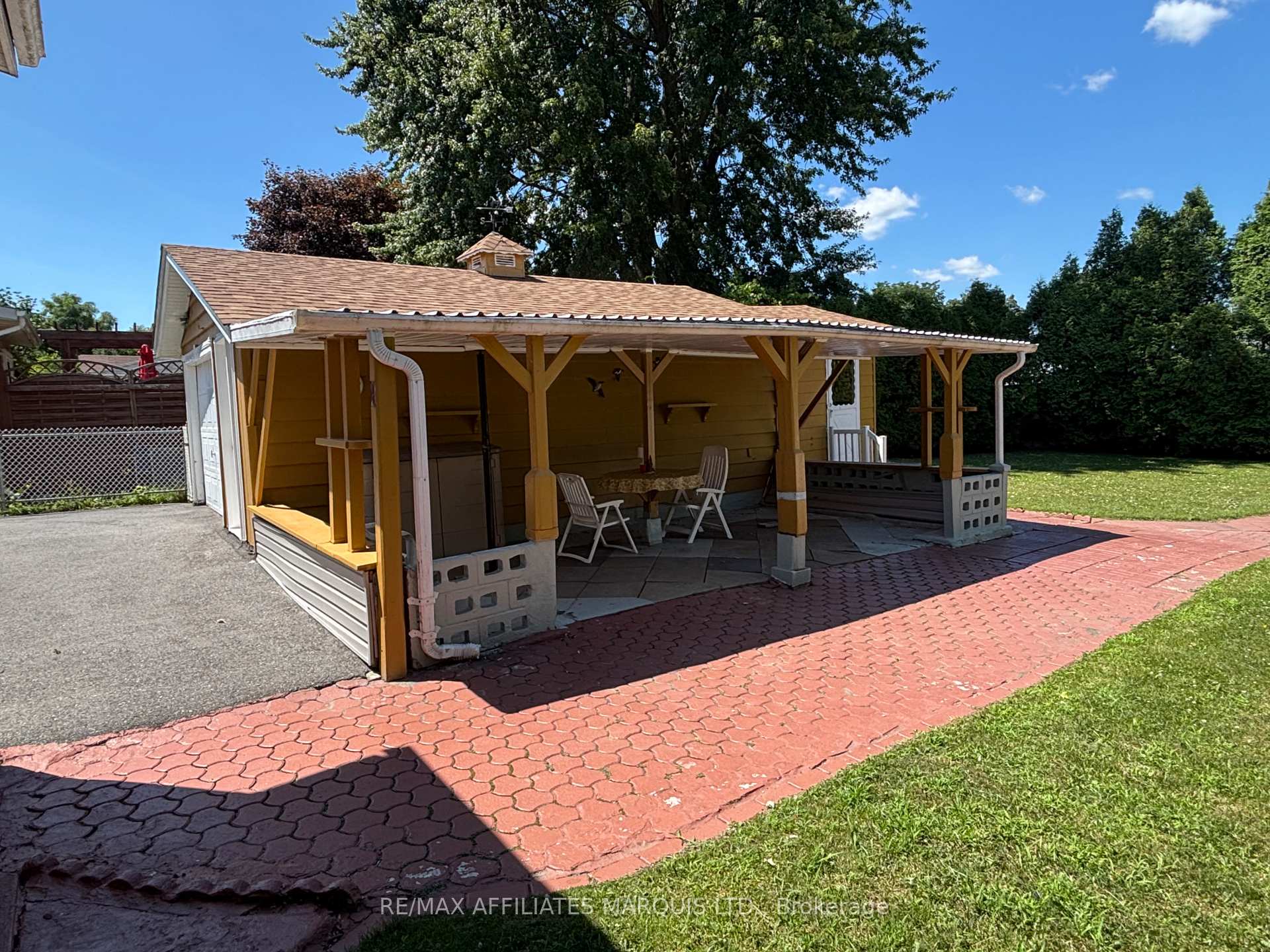 Photo 33 of 1113 Osborne Avenue, Cornwall — HOMEH