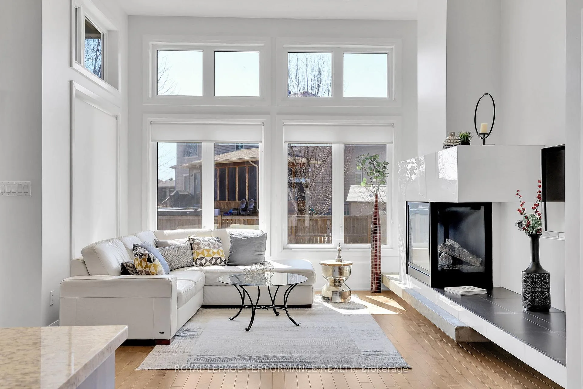 Photo 9 of 32 Moore Street, Ottawa, Richmond — HOMEH