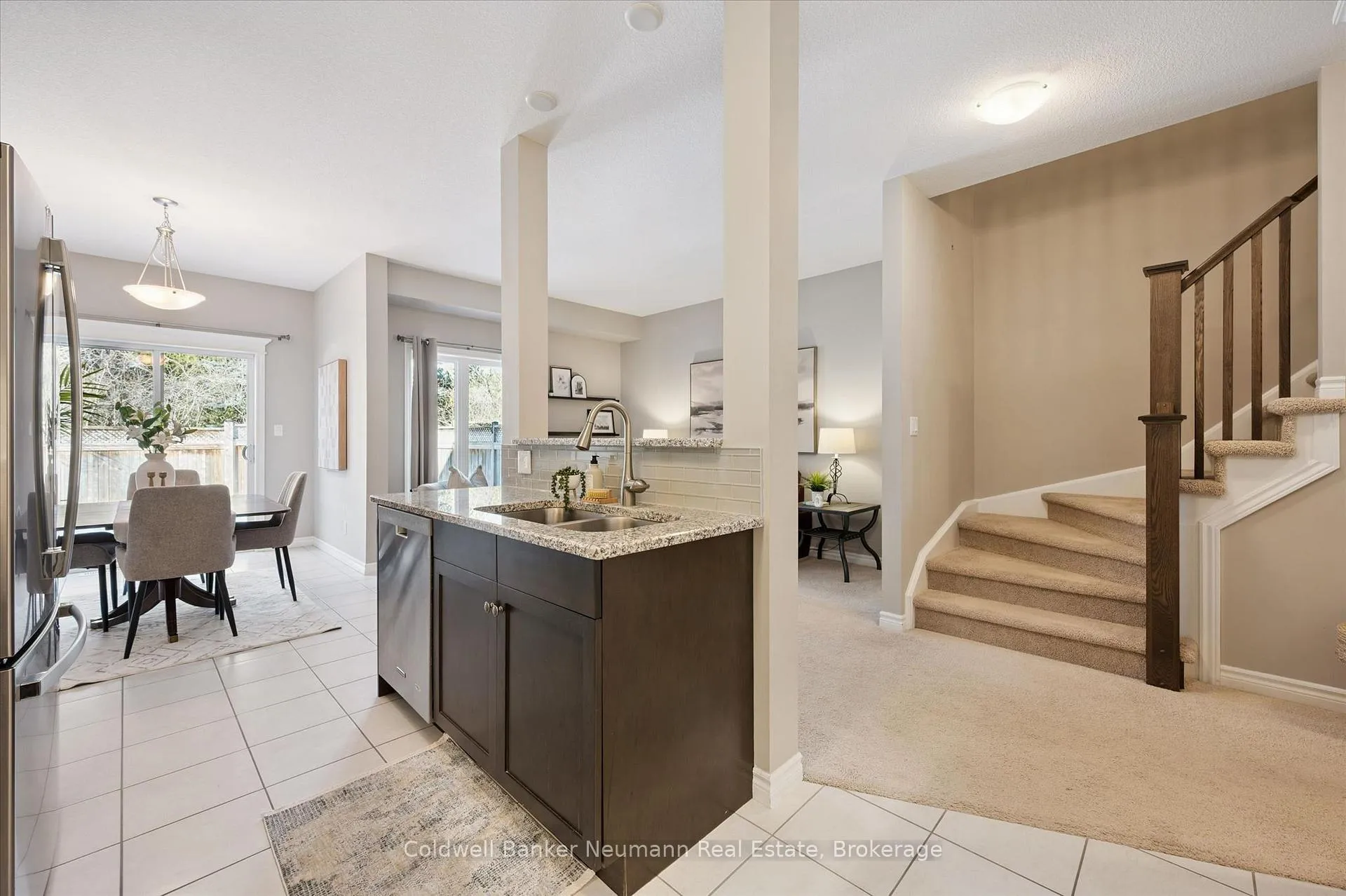 Photo 10 of Unit 6, 146 Downey Road, Guelph, Kortright Hills — HOMEH
