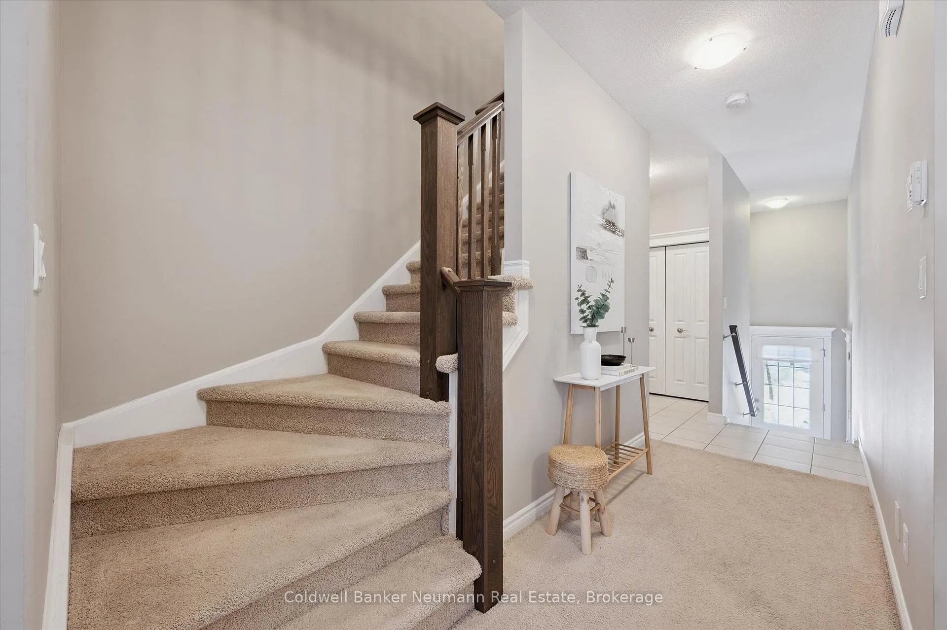 Photo 11 of Unit 6, 146 Downey Road, Guelph, Kortright Hills — HOMEH