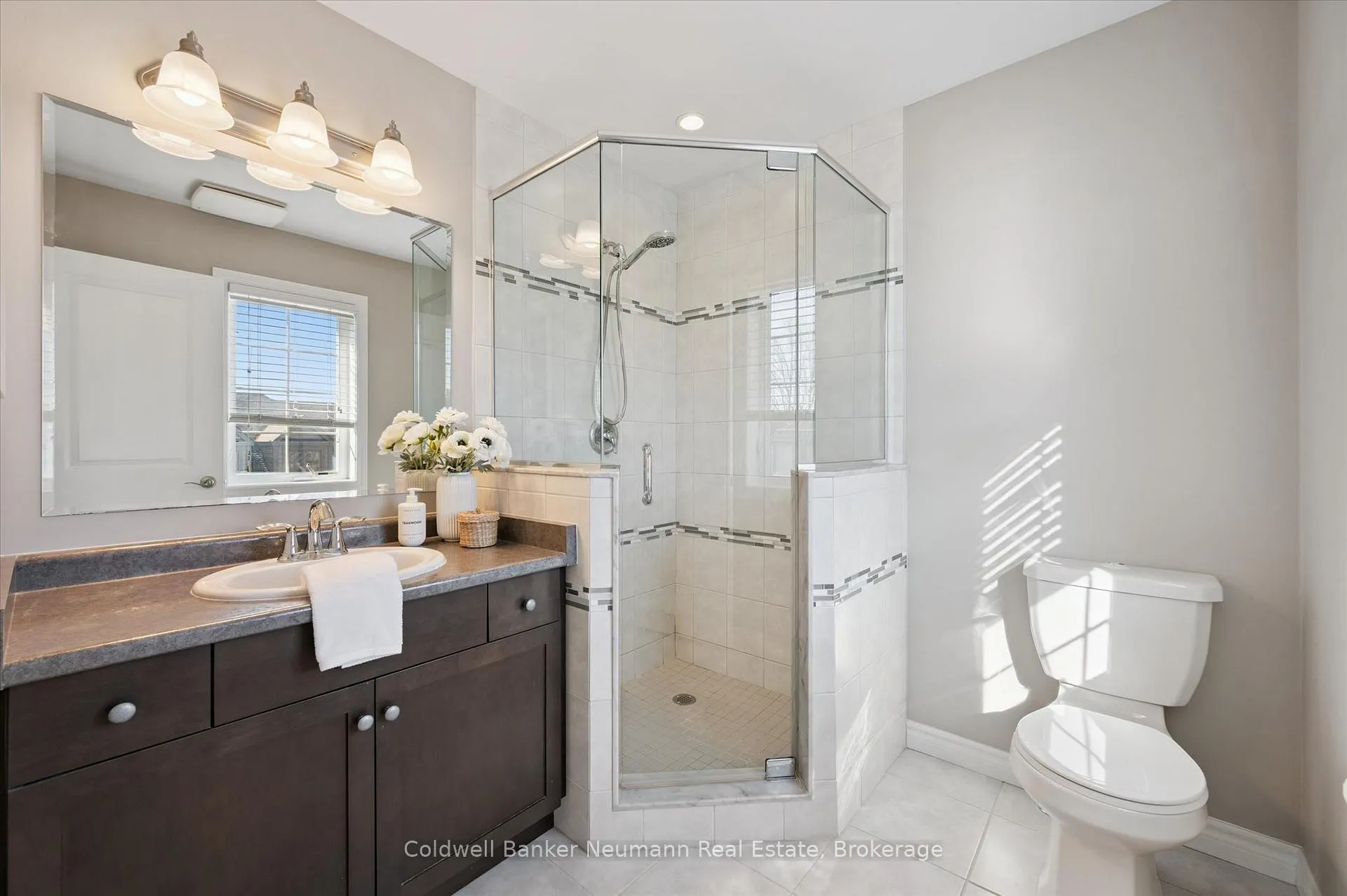 Photo 17 of Unit 6, 146 Downey Road, Guelph, Kortright Hills — HOMEH
