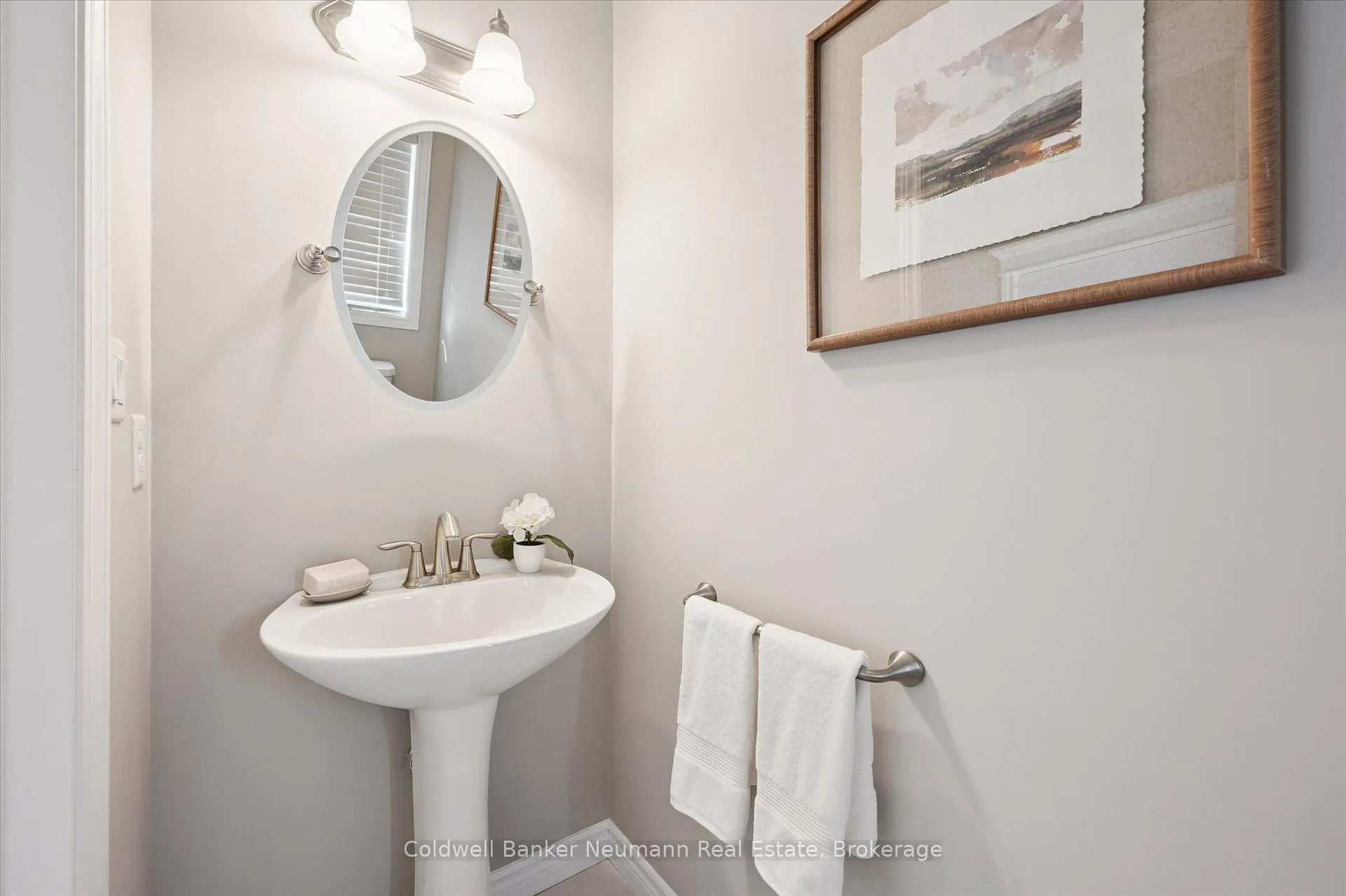 Photo 33 of Unit 6, 146 Downey Road, Guelph, Kortright Hills — HOMEH