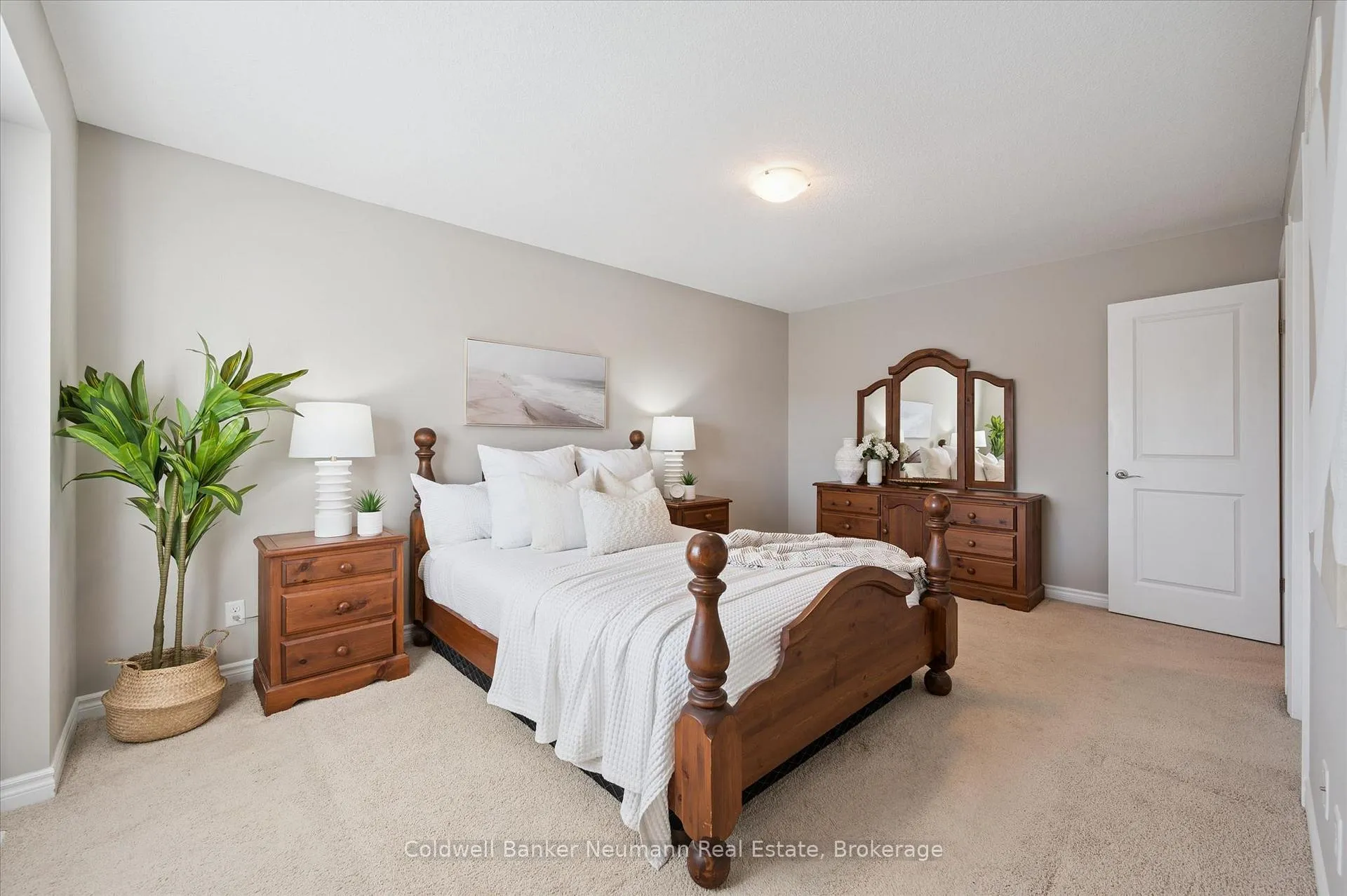 Photo 37 of Unit 6, 146 Downey Road, Guelph, Kortright Hills — HOMEH