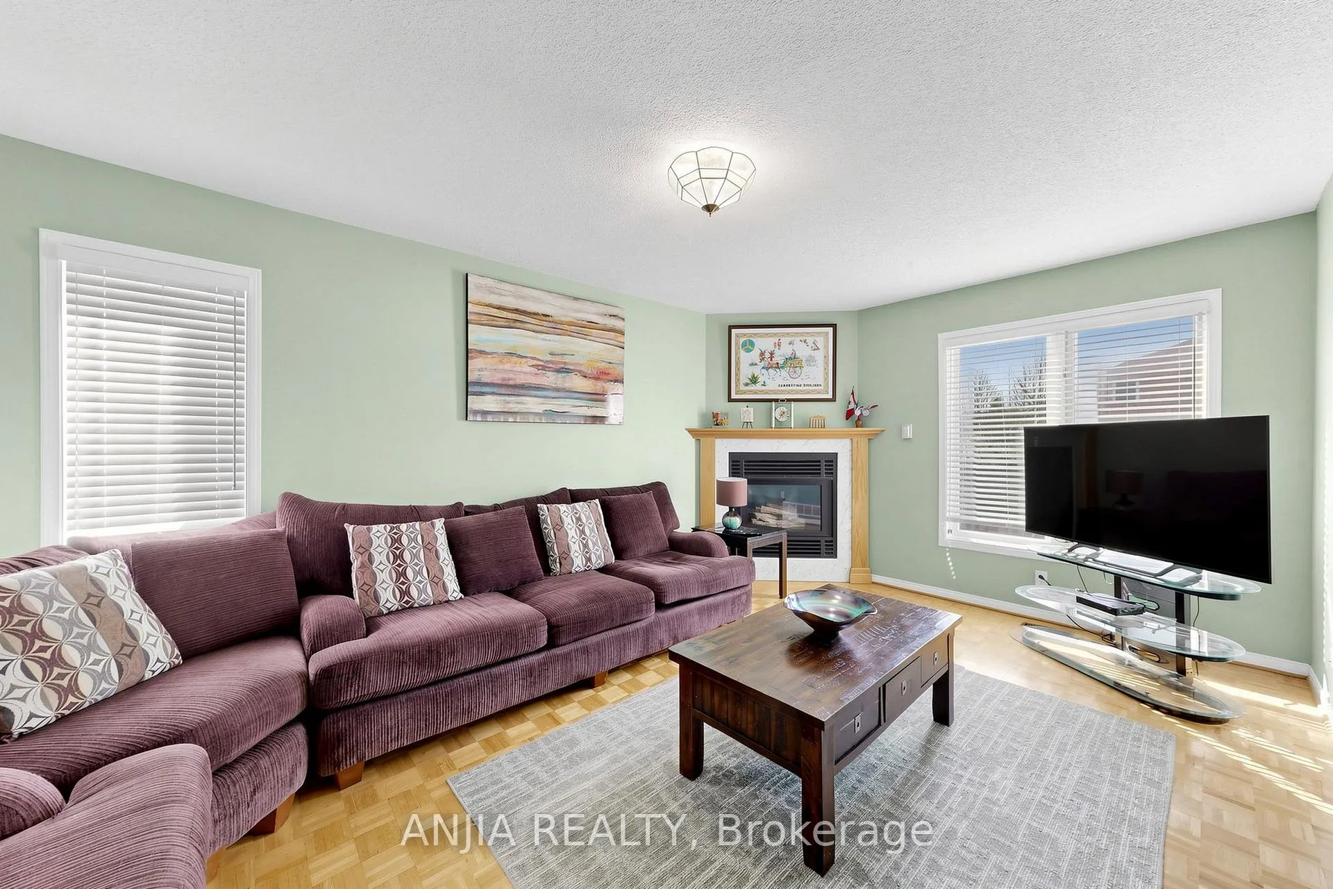 Photo 8 of 84 Havagal Crescent, Markham, Markville — HOMEH