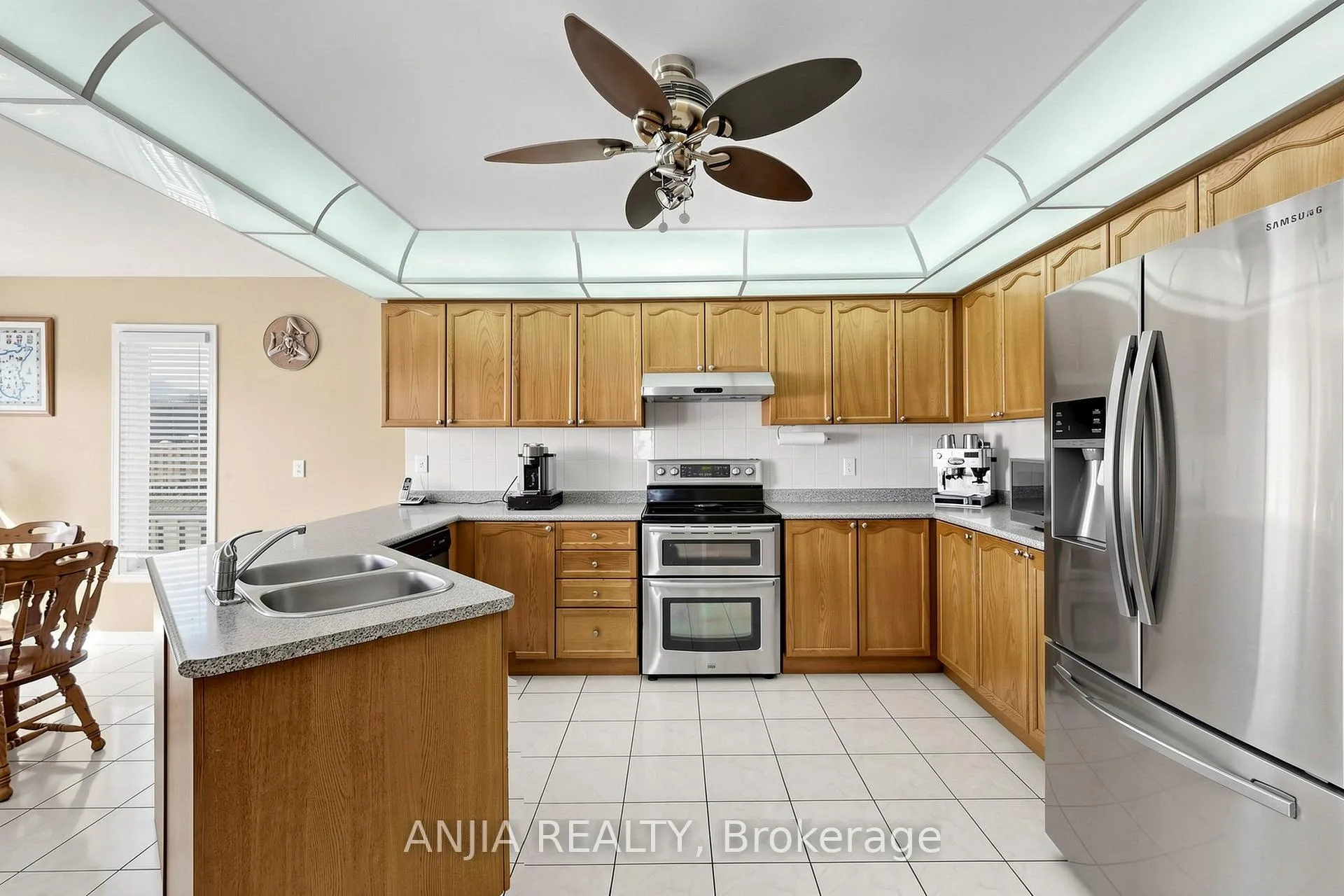 Photo 10 of 84 Havagal Crescent, Markham, Markville — HOMEH