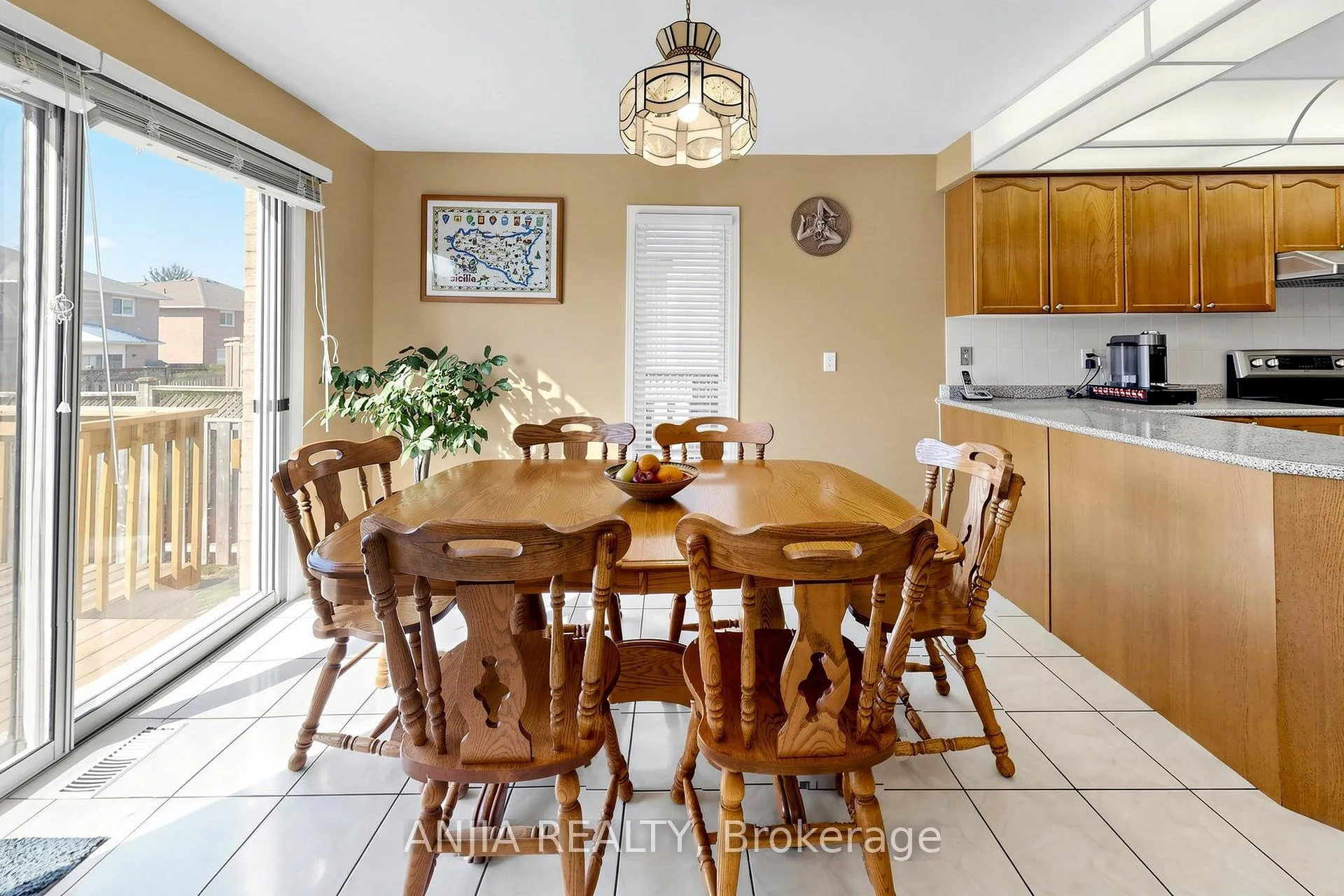 Photo 14 of 84 Havagal Crescent, Markham, Markville — HOMEH