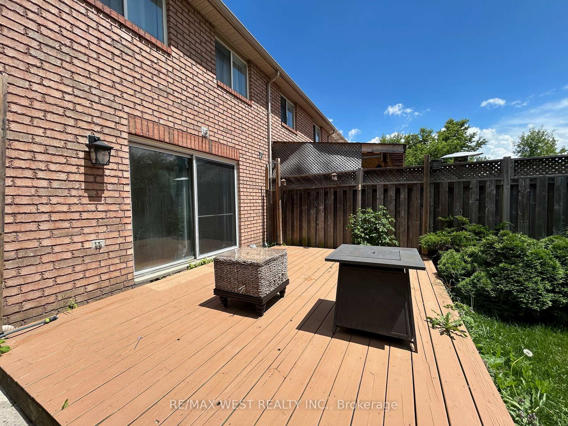 Photo 6 of 15 Seymour Crescent, Barrie, Holly — HOMEH